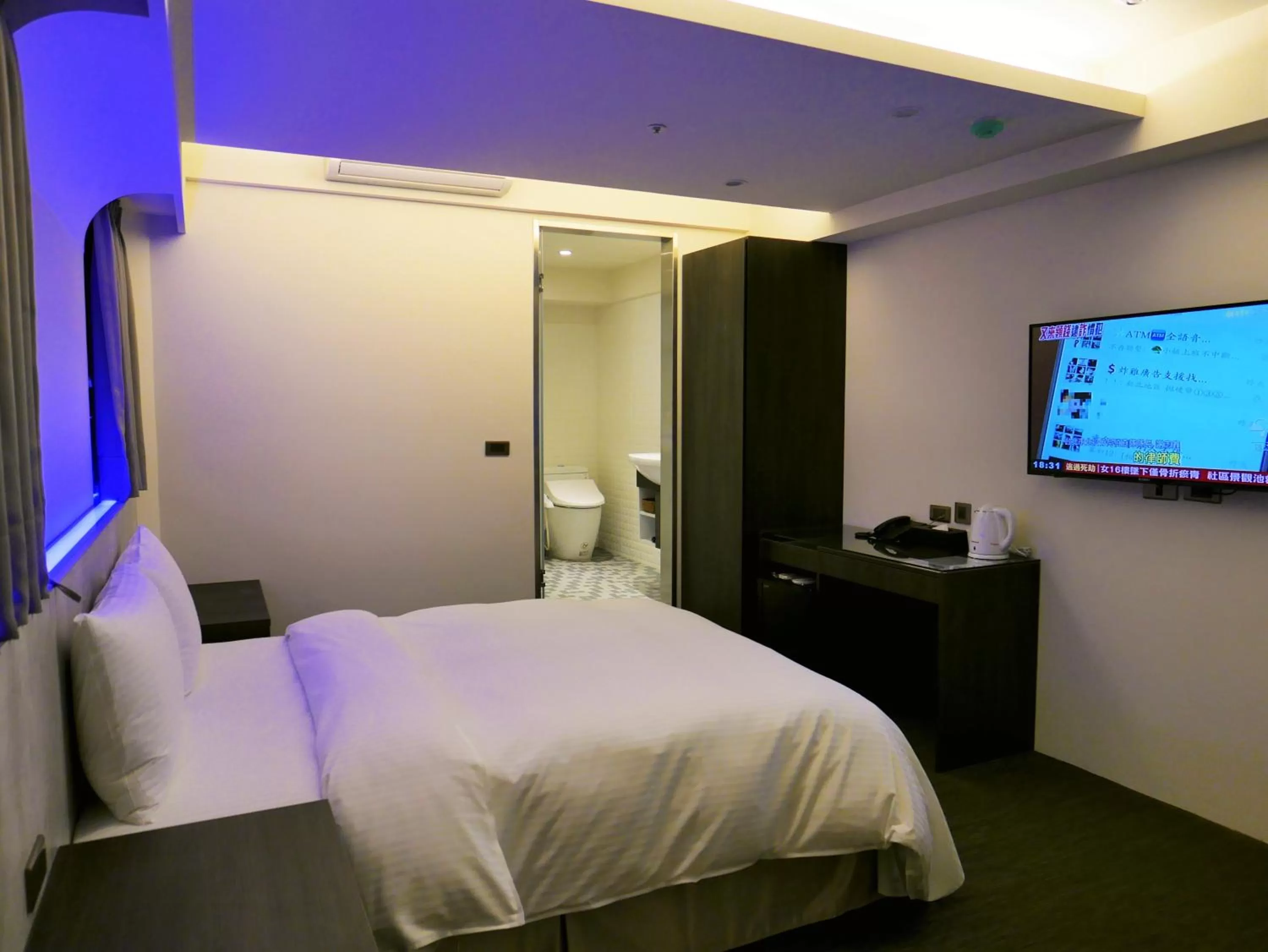 Bed in 泊居旅店二館 Oursinn Hotel 2