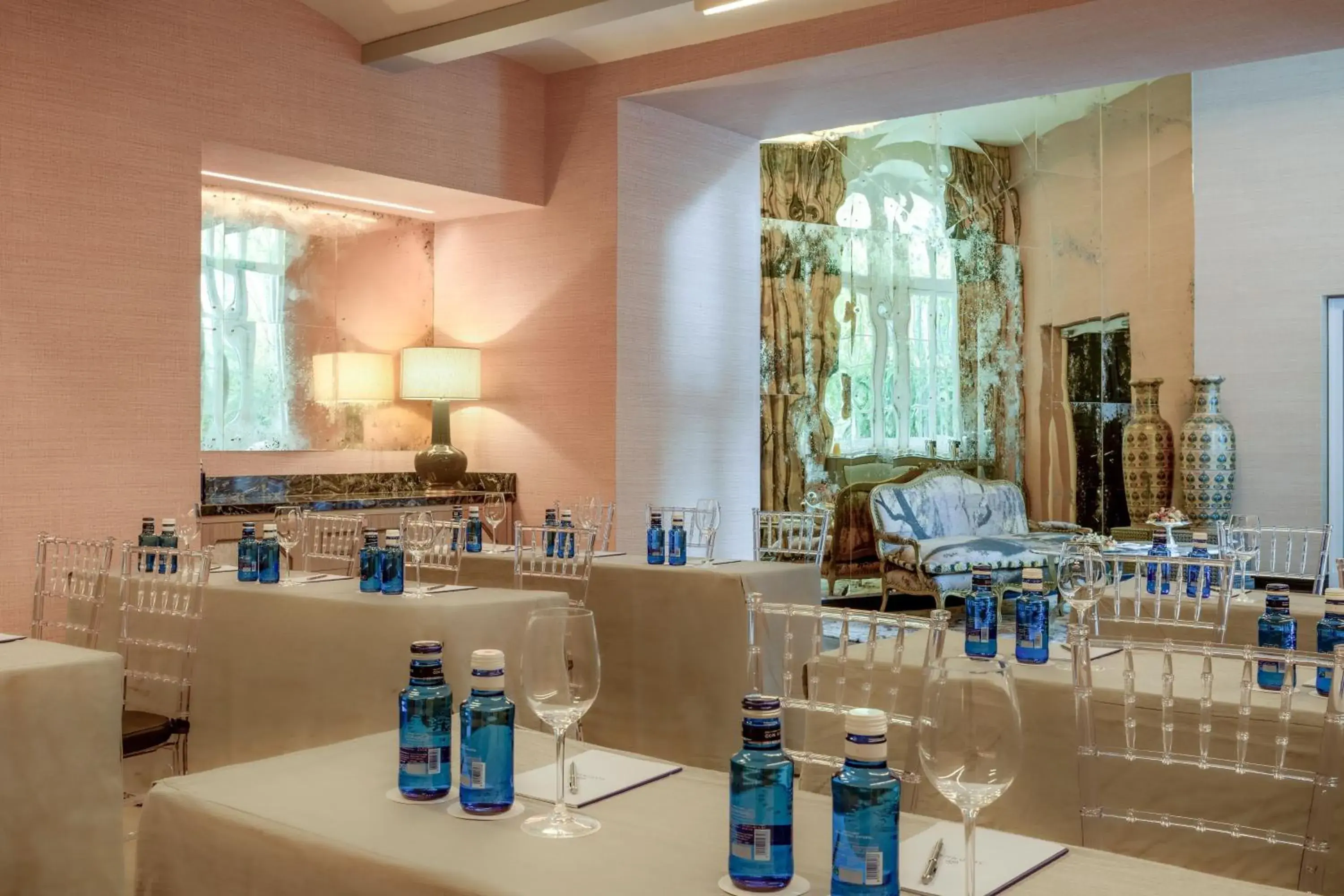 Meeting/conference room, Restaurant/Places to Eat in Santo Mauro, a Luxury Collection Hotel, Madrid