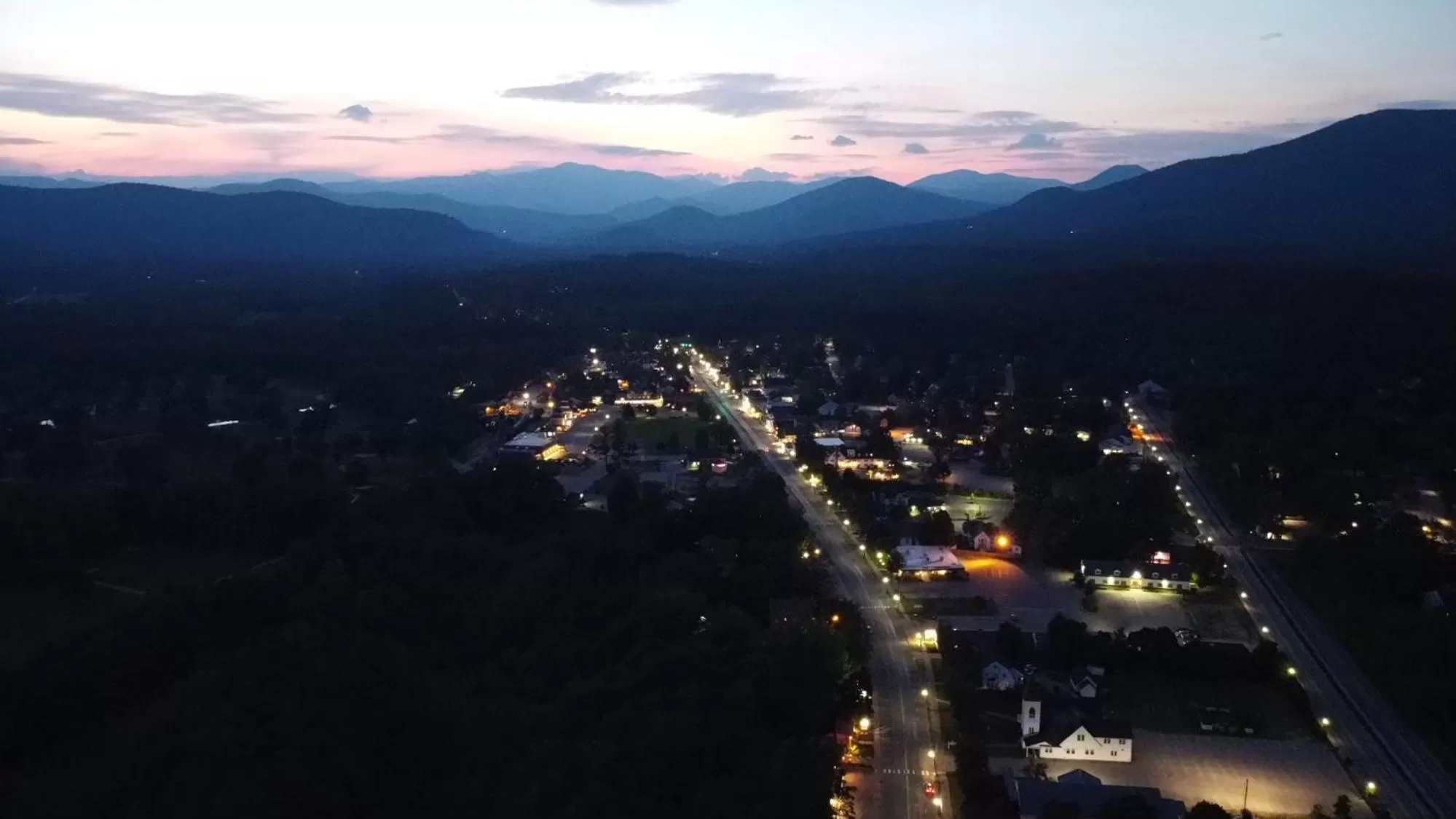 Neighbourhood in Colonial Motel