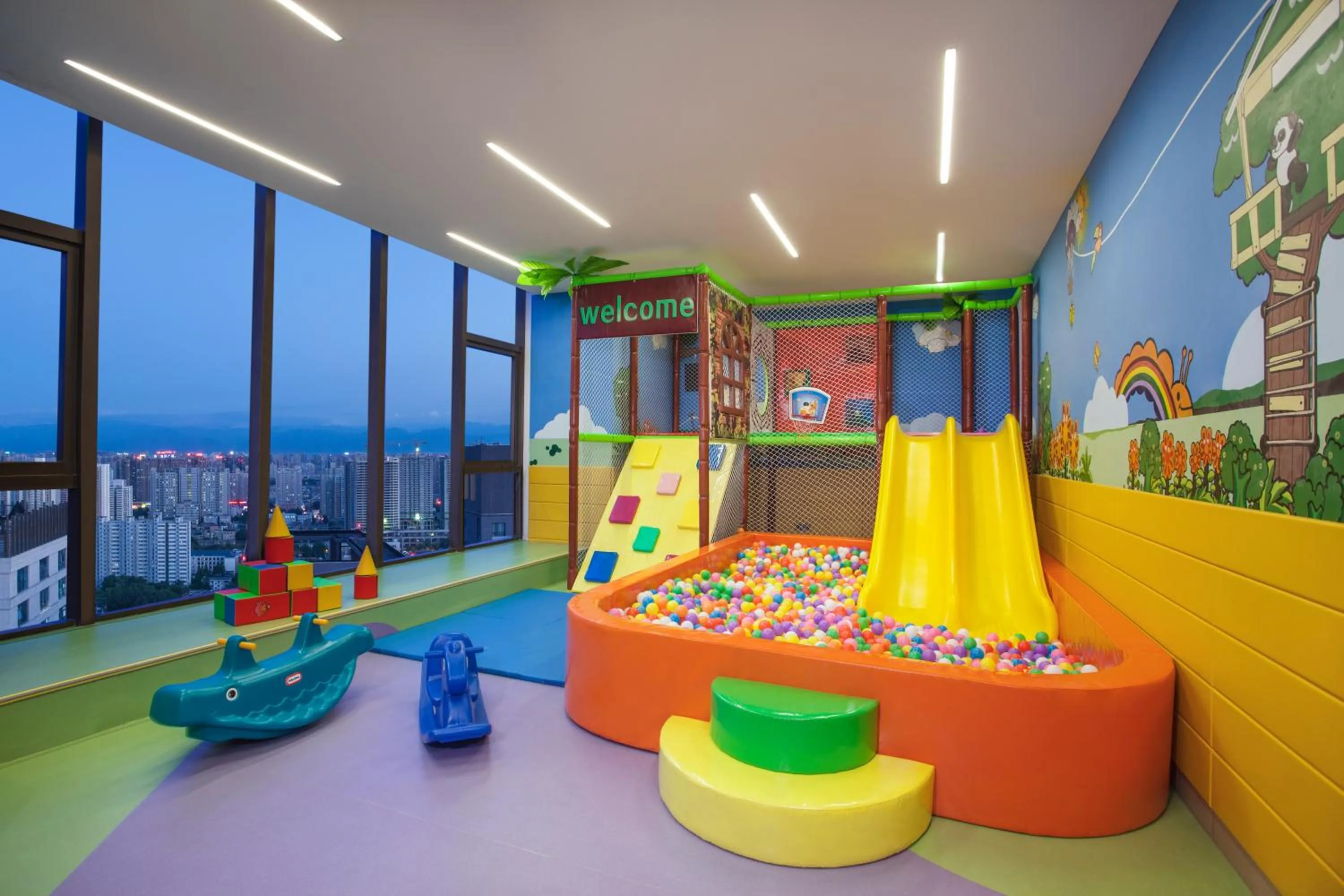 Children play ground in Somerset Xindicheng Xi&#x27;an