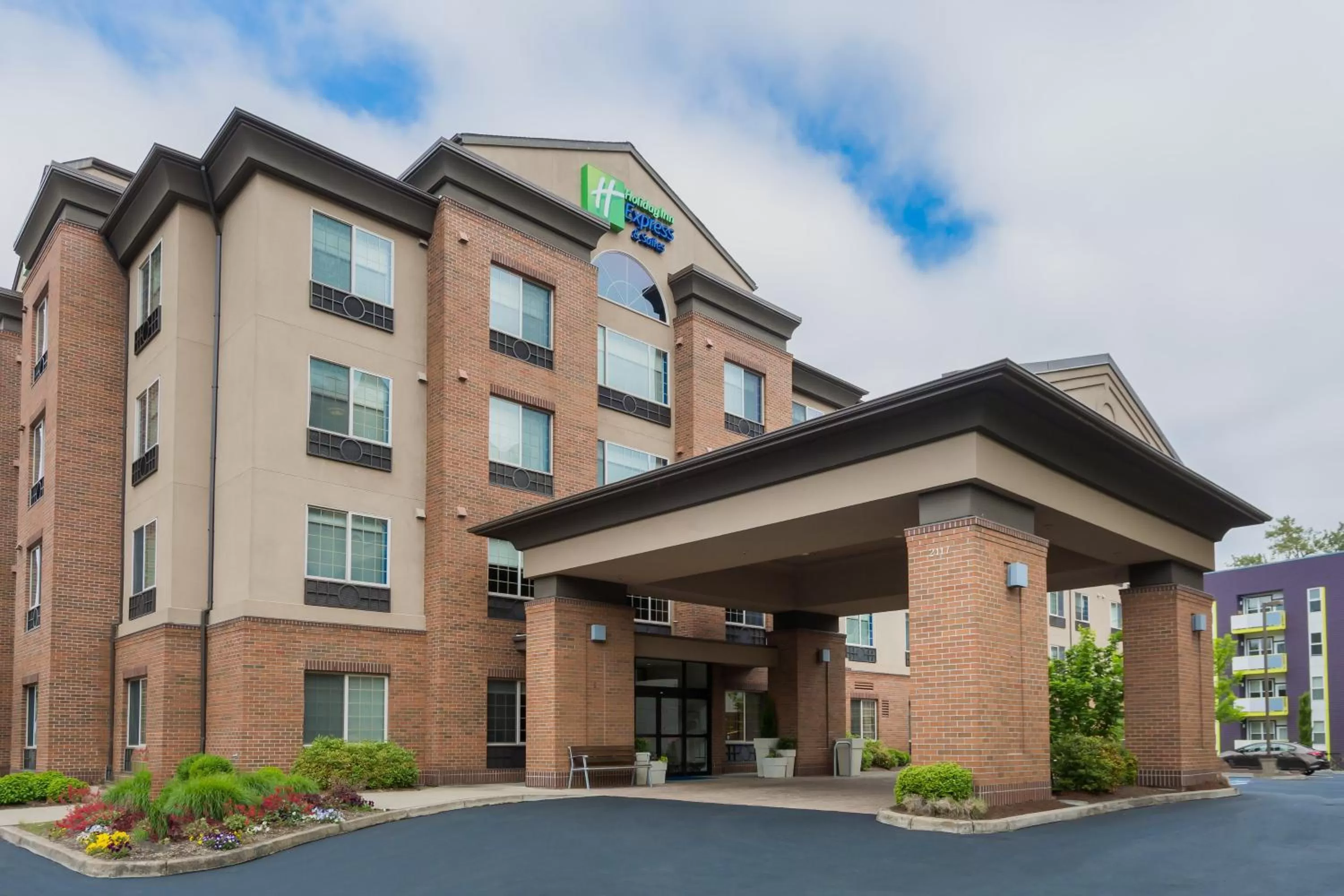 Property building in Holiday Inn Express Hotel & Suites Eugene Downtown - University by IHG