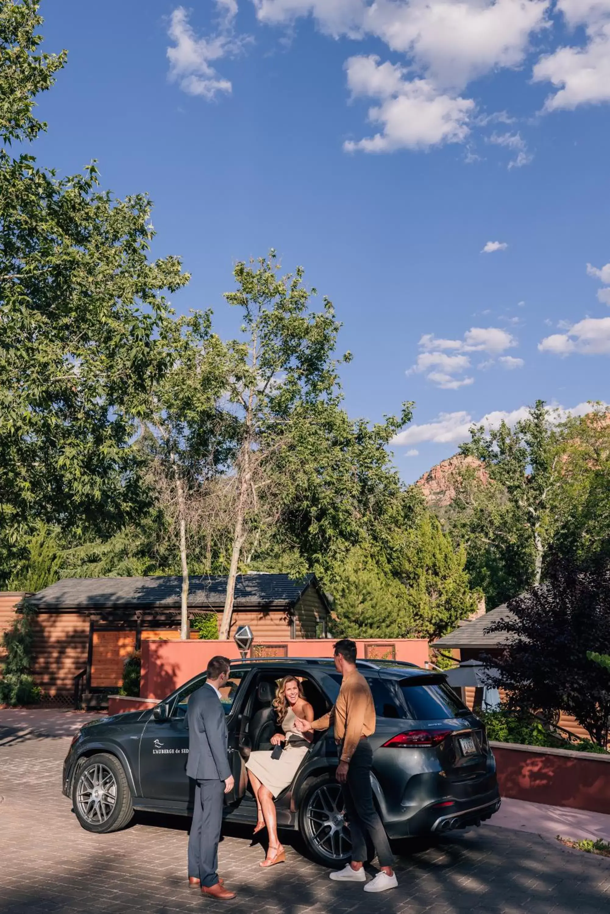 shuttle in L'Auberge De Sedona