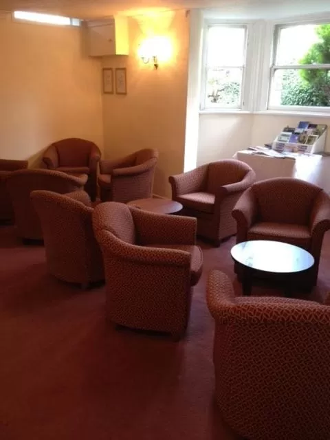 Lounge or bar in Ashley Hotel