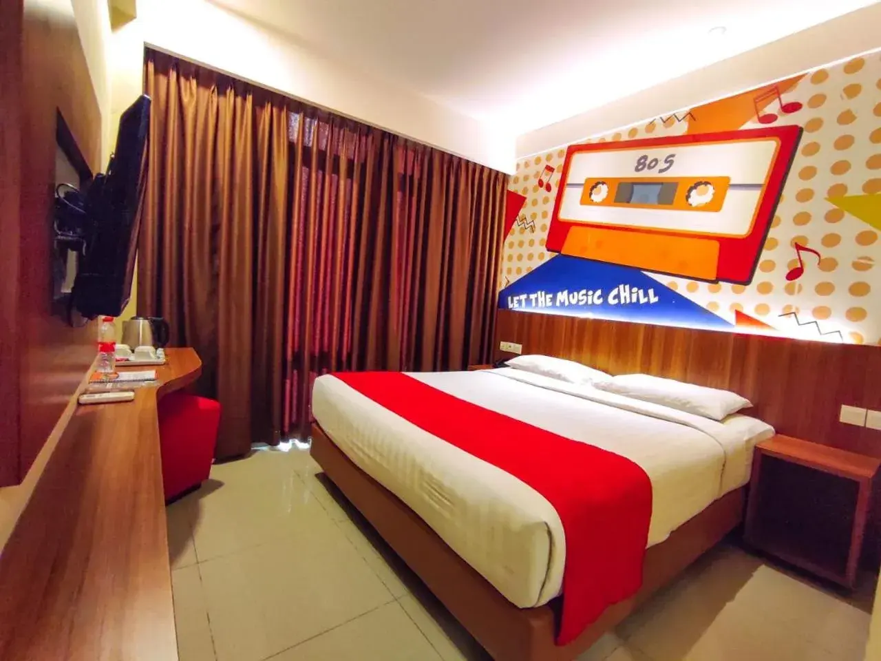 Bedroom, Bed in Front One Hotel Purwodadi