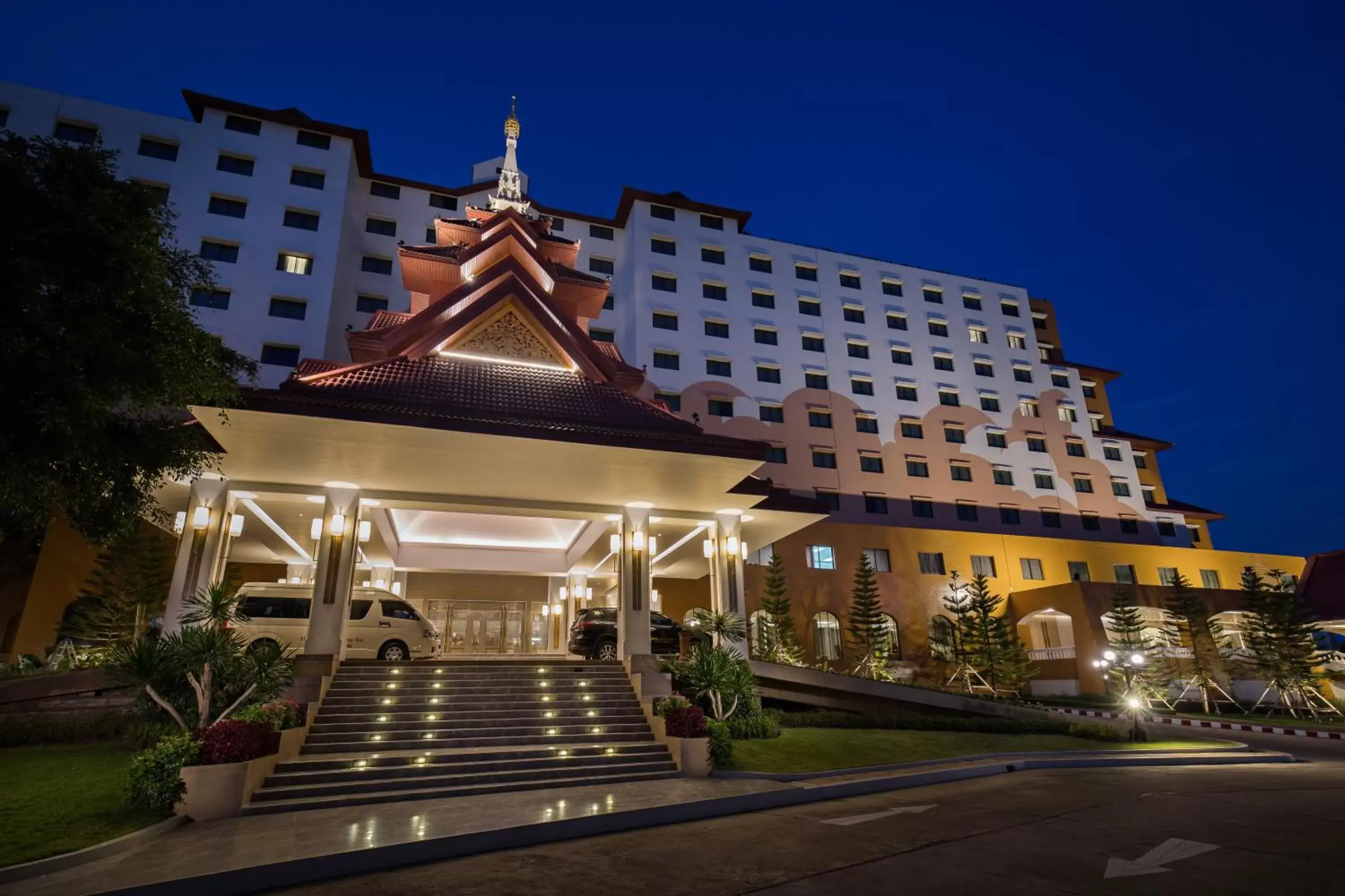 Property building in The Heritage Chiang Rai Hotel and Convention Property building in The Heritage Chiang Rai Hotel and Convention