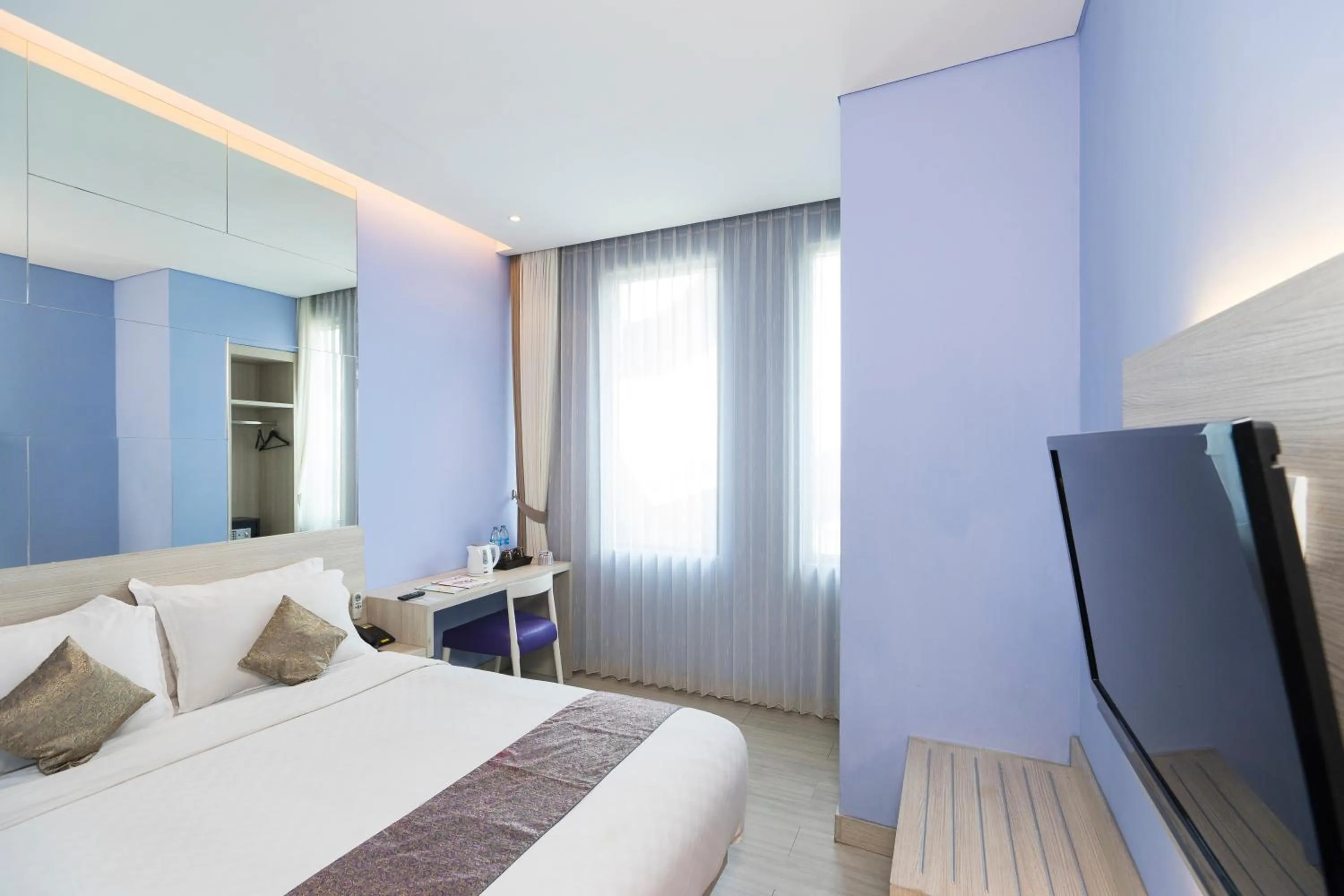 Bed in Royal City Hotel Jakarta