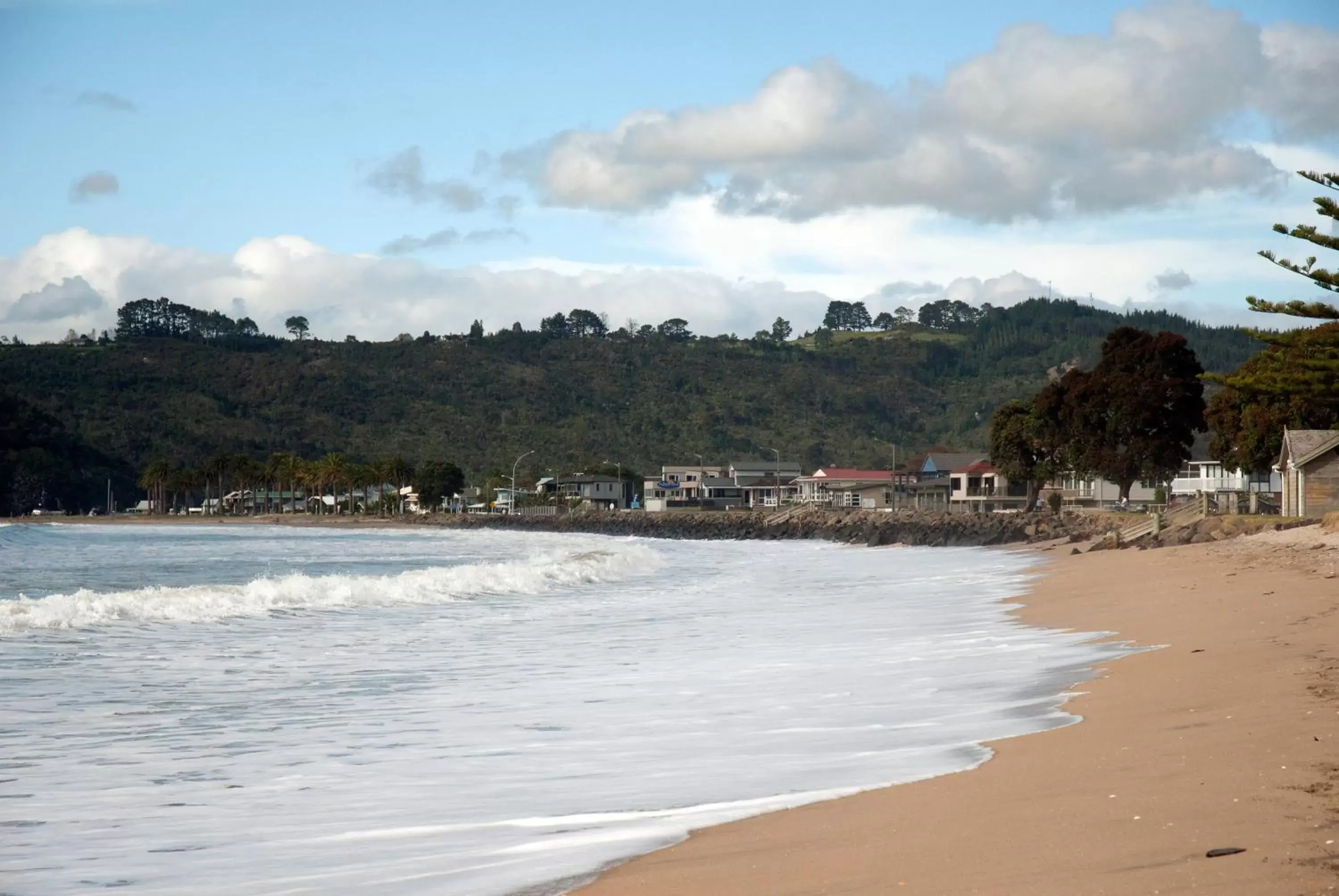 Beach in The Oceanside Motel