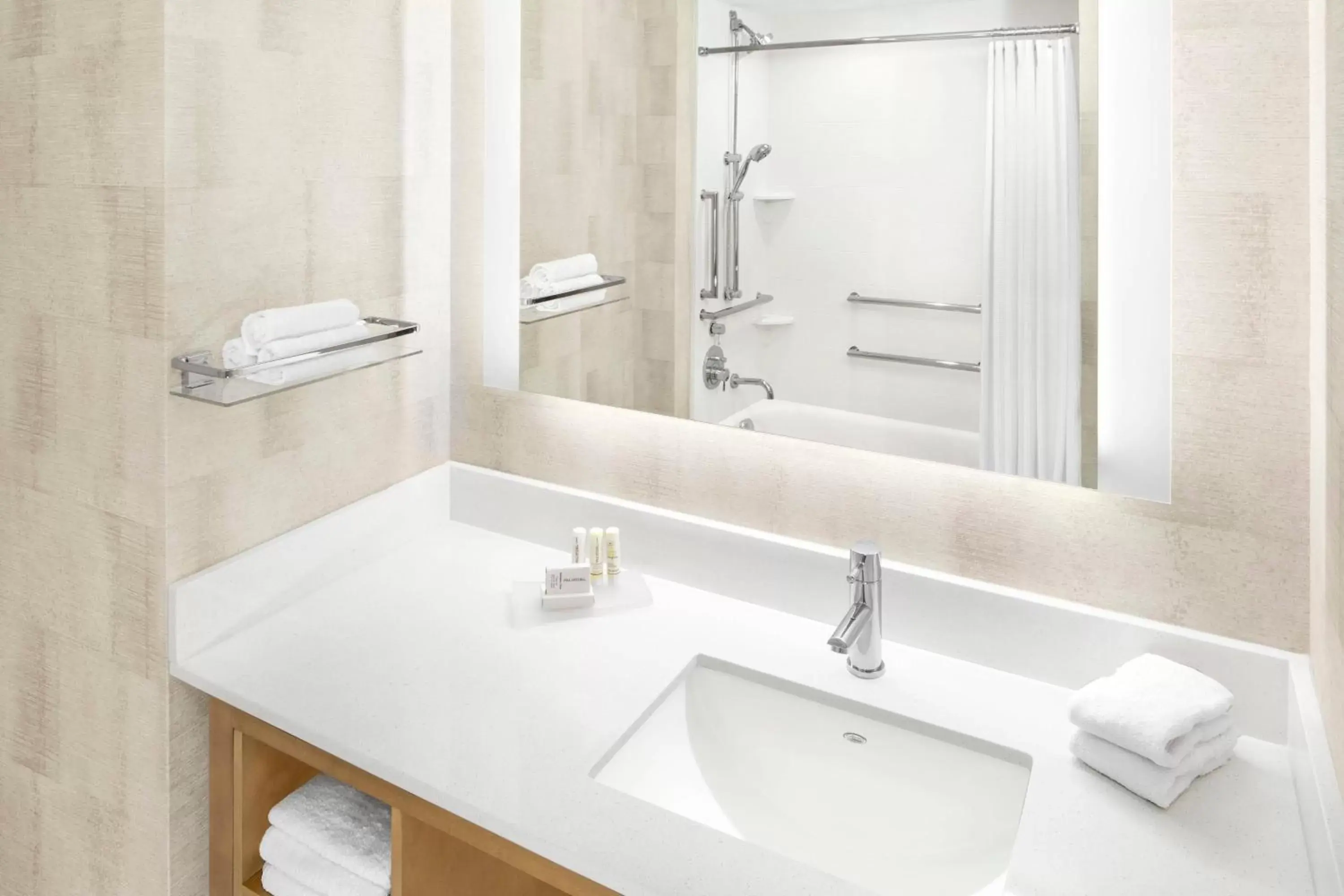 King Studio with Sofa Bed - Hearing Accessible in Residence Inn by Marriott Big Sky/The Wilson Hotel King Studio with Sofa Bed - Hearing Accessible in Residence Inn by Marriott Big Sky/The Wilson Hotel