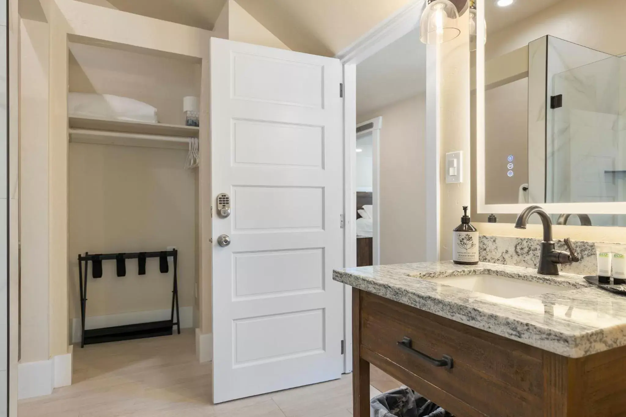 Bathroom in Waterfront Inn