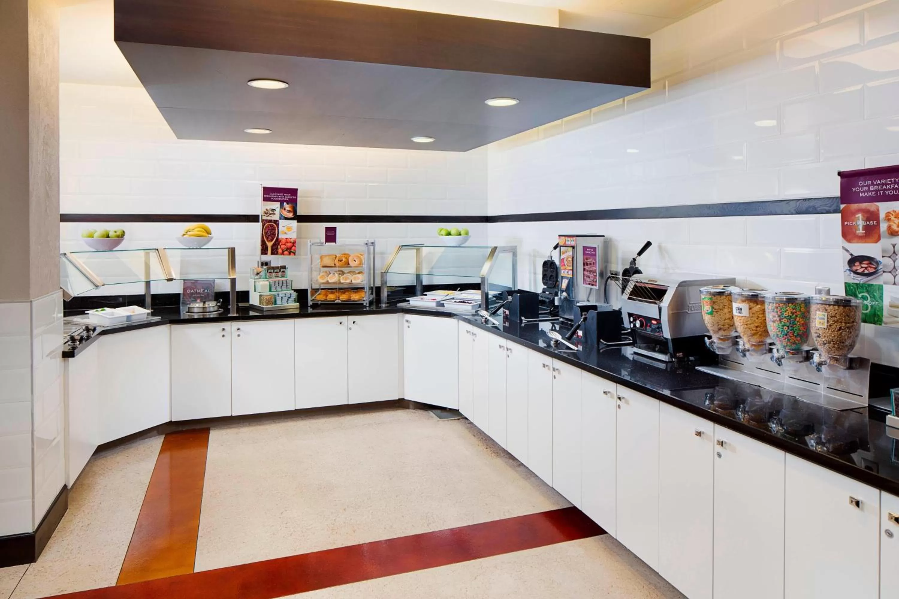 Breakfast in Residence Inn by Marriott San Diego Downtown/Gaslamp Quarter