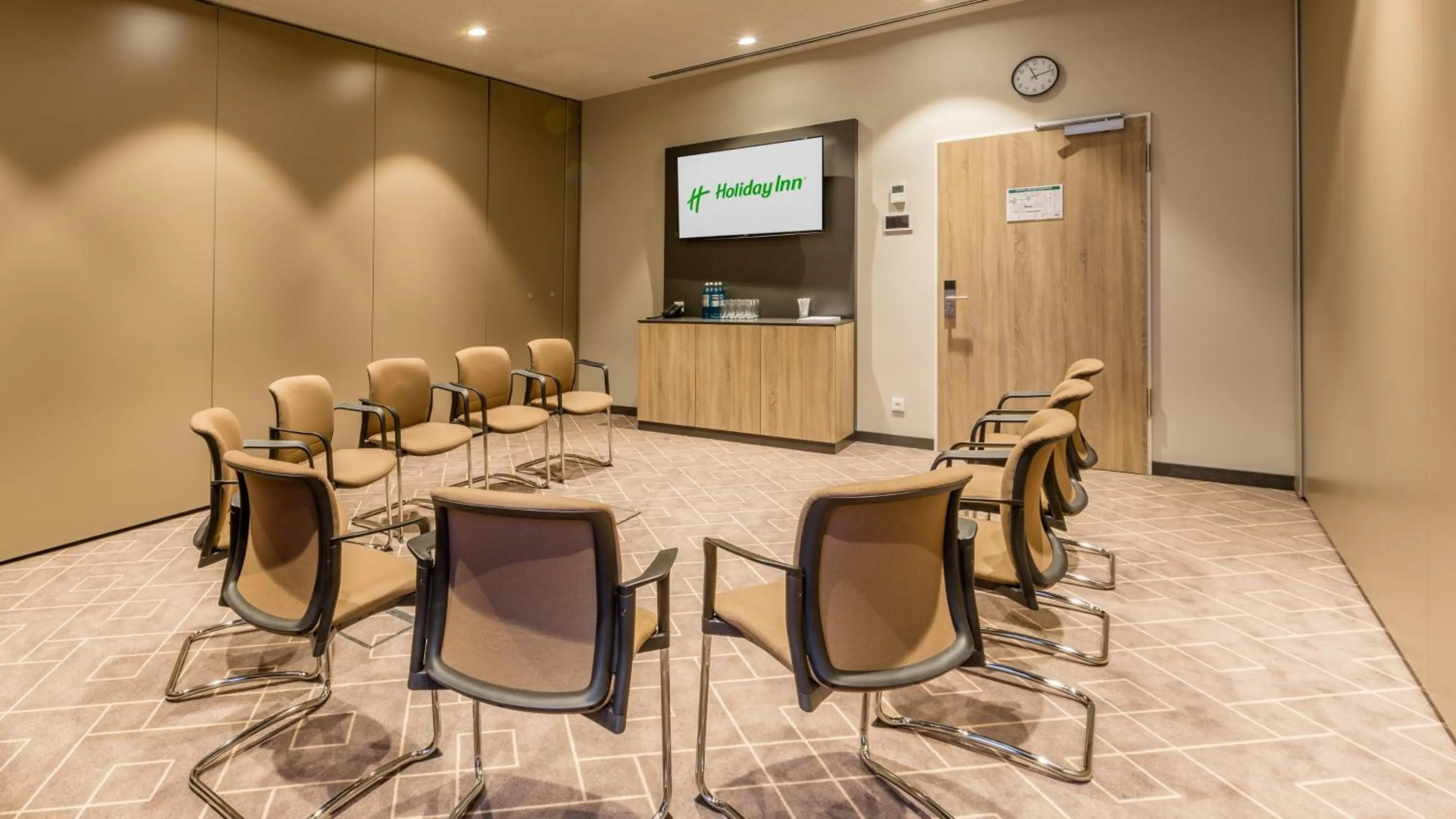 Meeting/conference room in Holiday Inn Munich - City East, an IHG Hotel