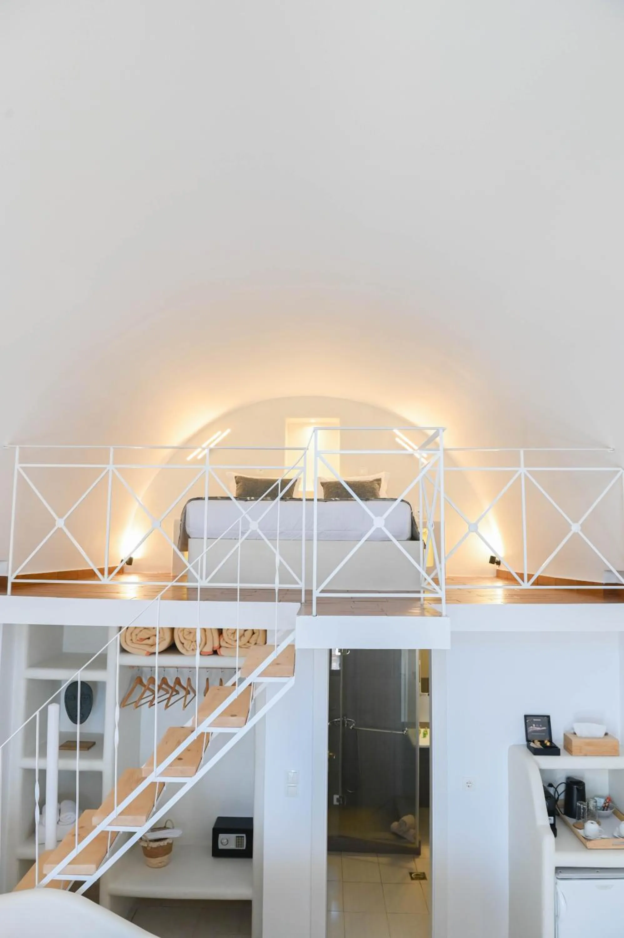 Bed in Amerisa Suites & Villa