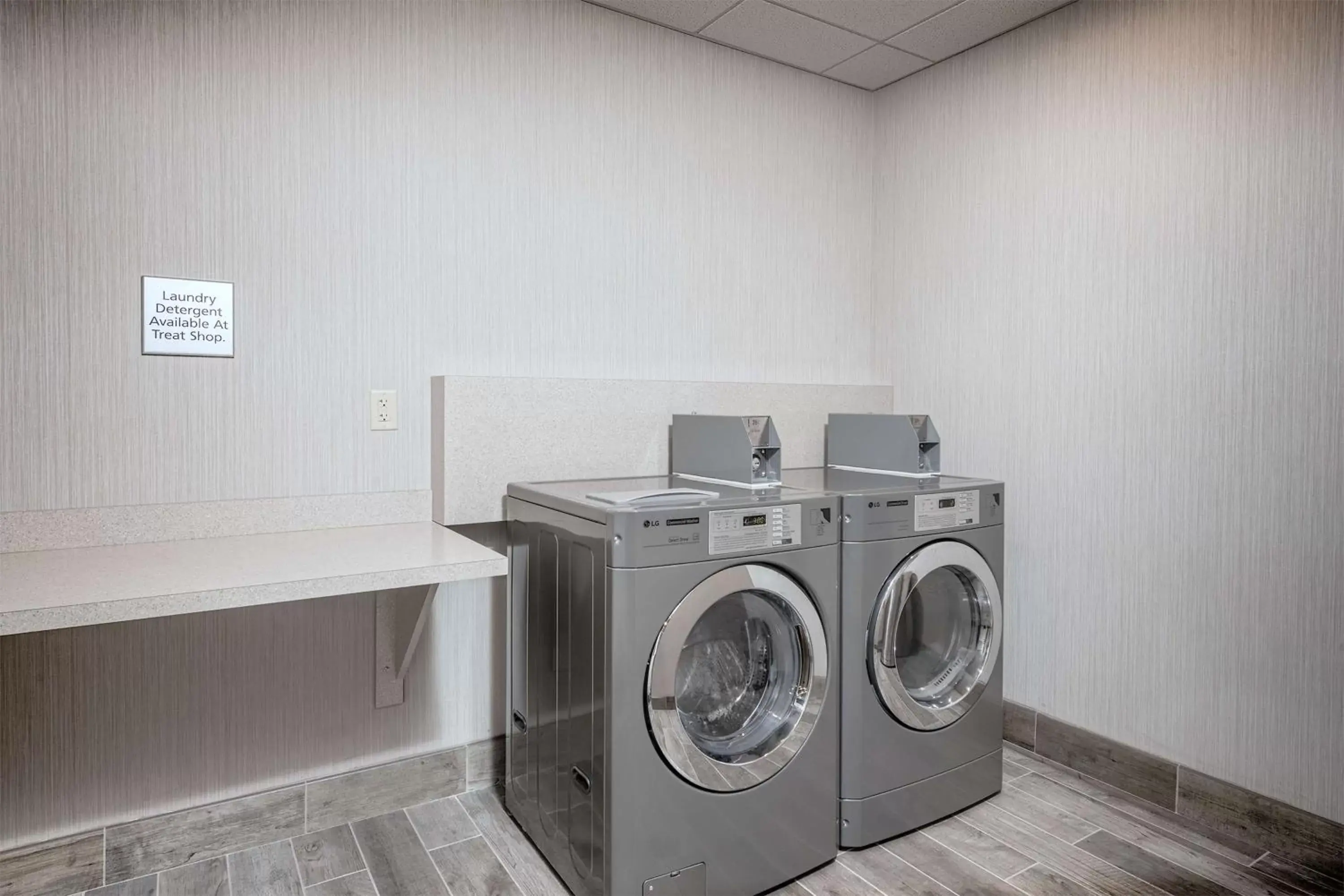 Property building in Hampton Inn Boston - Westborough Property building in Hampton Inn Boston - Westborough