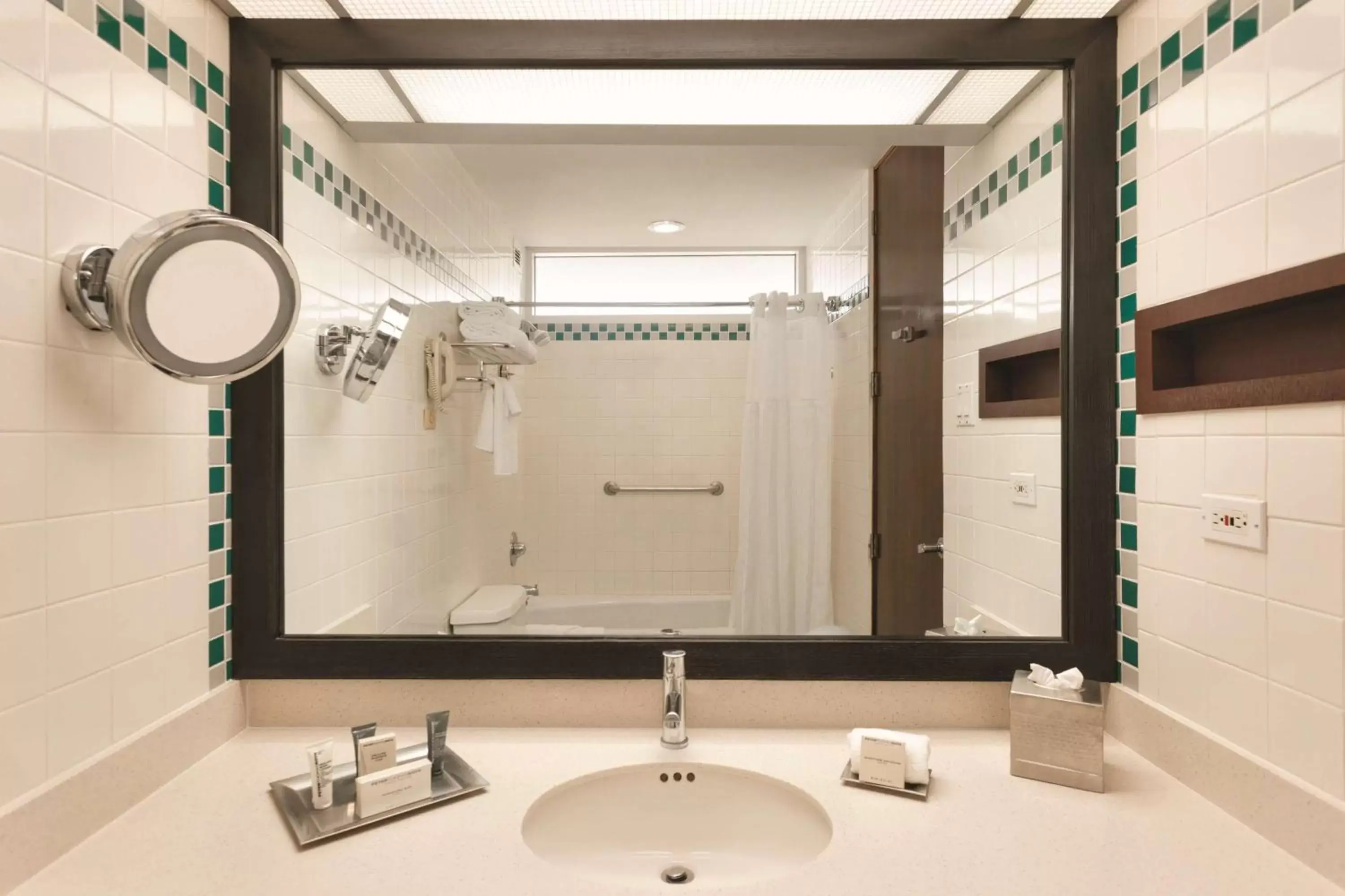 Bathroom in Hilton Ponce Golf & Casino Resort