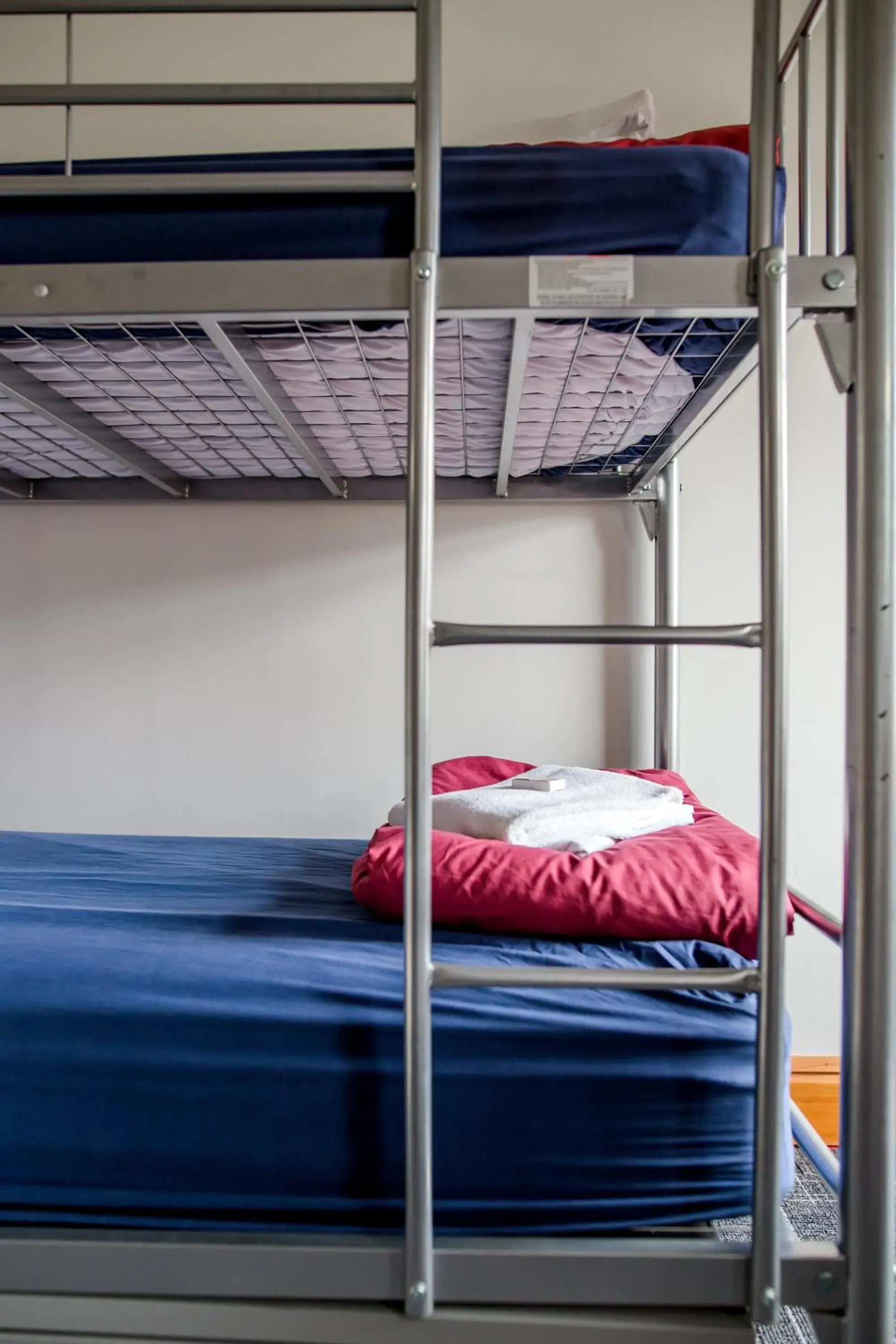 Bedroom, Bunk Bed in The Cambridge Hotel