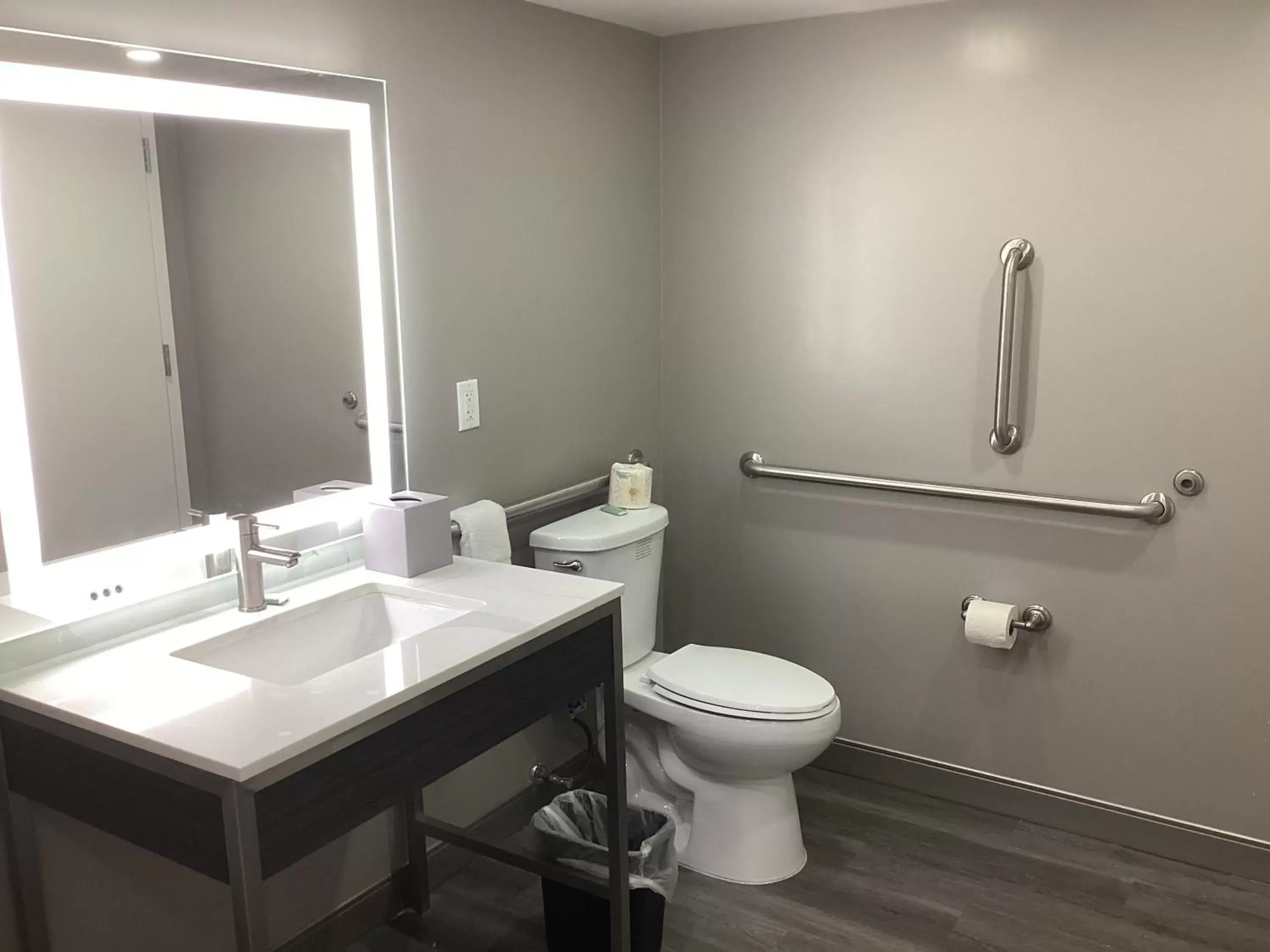 Toilet, Bathroom in Super 8 by Wyndham Baltimore Northwest