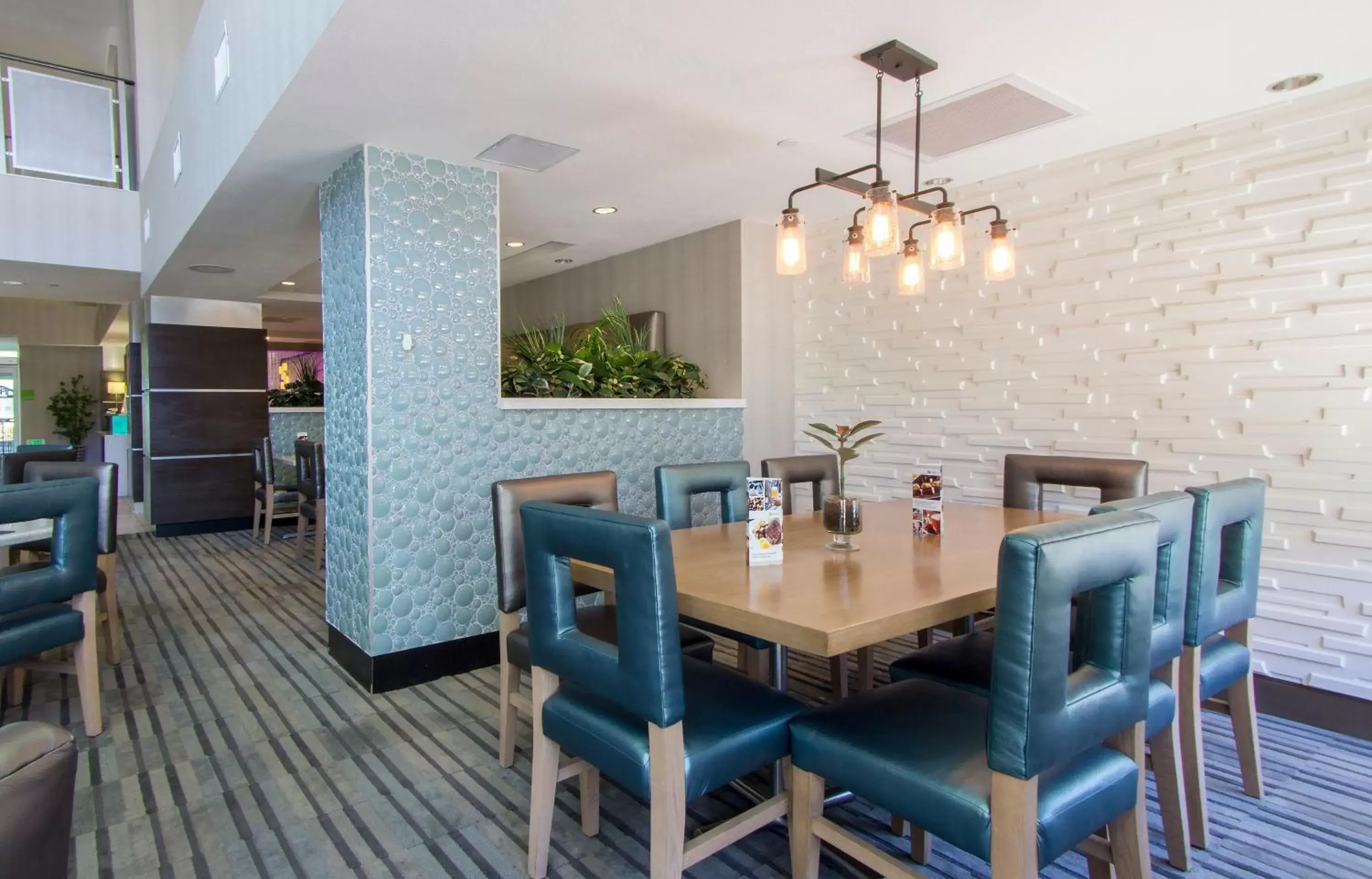 Restaurant/places to eat in Holiday Inn Scottsdale North- Airpark, an IHG Hotel