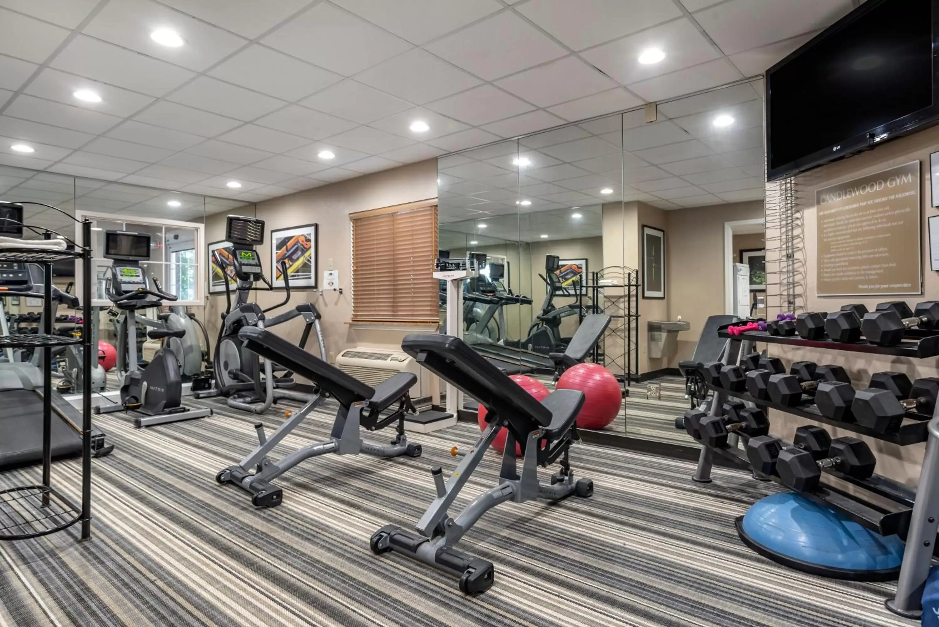 Fitness centre/facilities in Candlewood Suites Alabaster by IHG Fitness centre/facilities in Candlewood Suites Alabaster by IHG