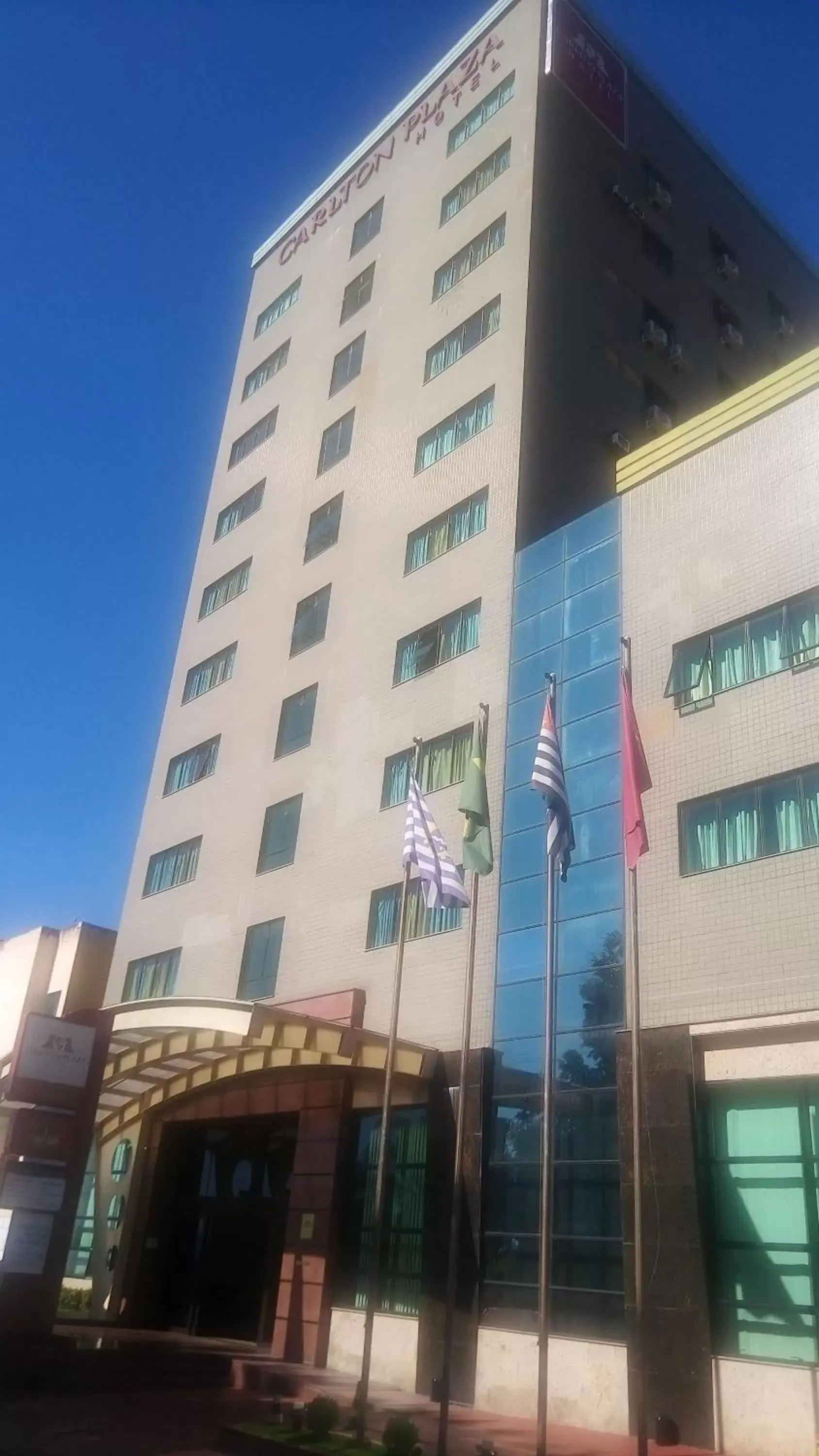 Facade/entrance, Property Building in Carlton Plaza São José dos Campos