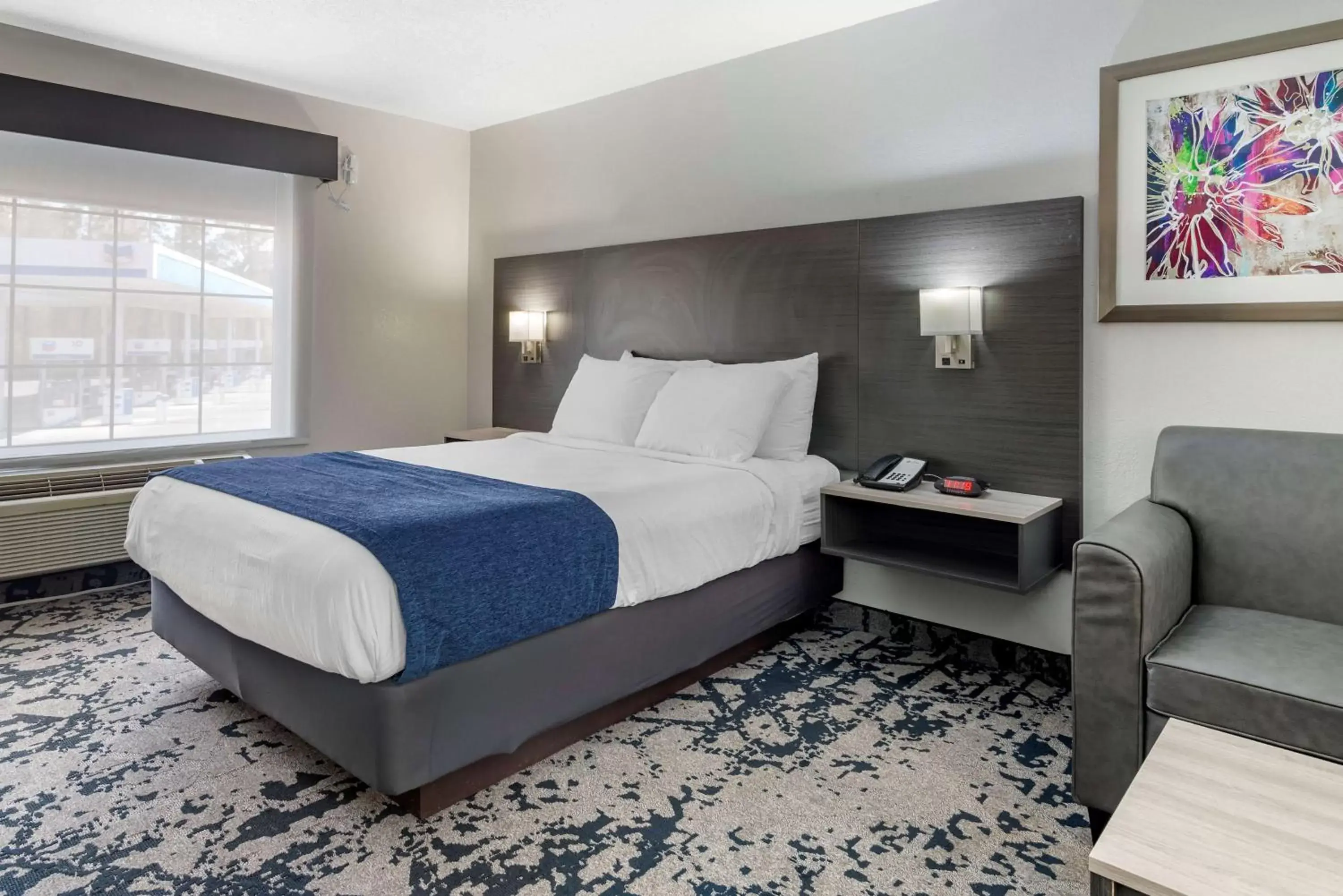 Bedroom, Bed in Best Western Allatoona Inn & Suites