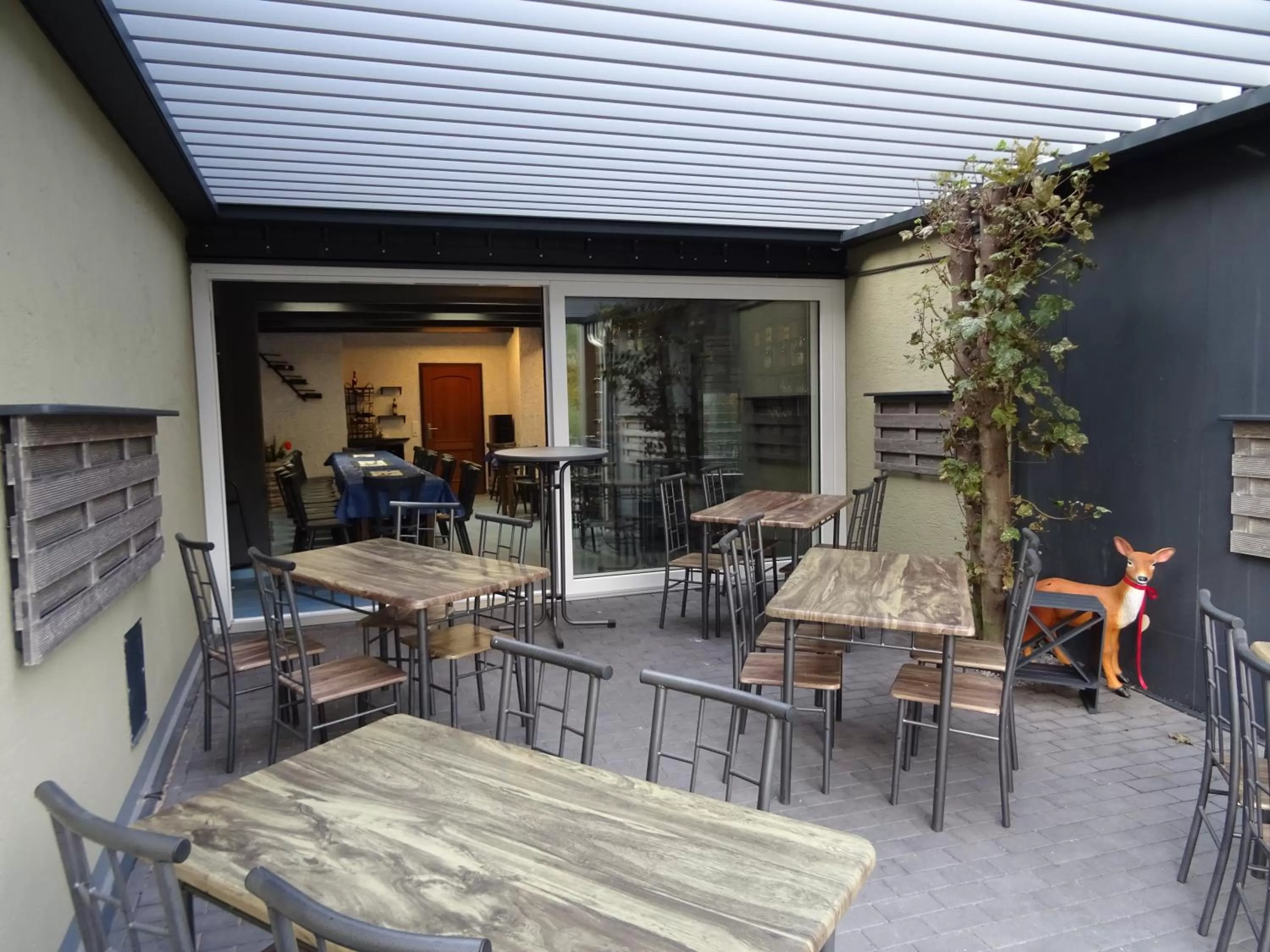 Restaurant/places to eat in Eventhotel Ö - Cappuccino