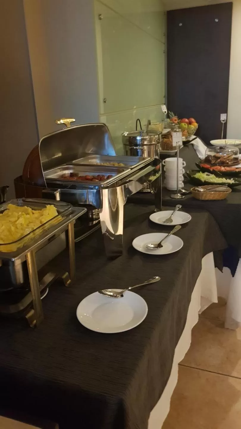Breakfast in Hotel Libertador