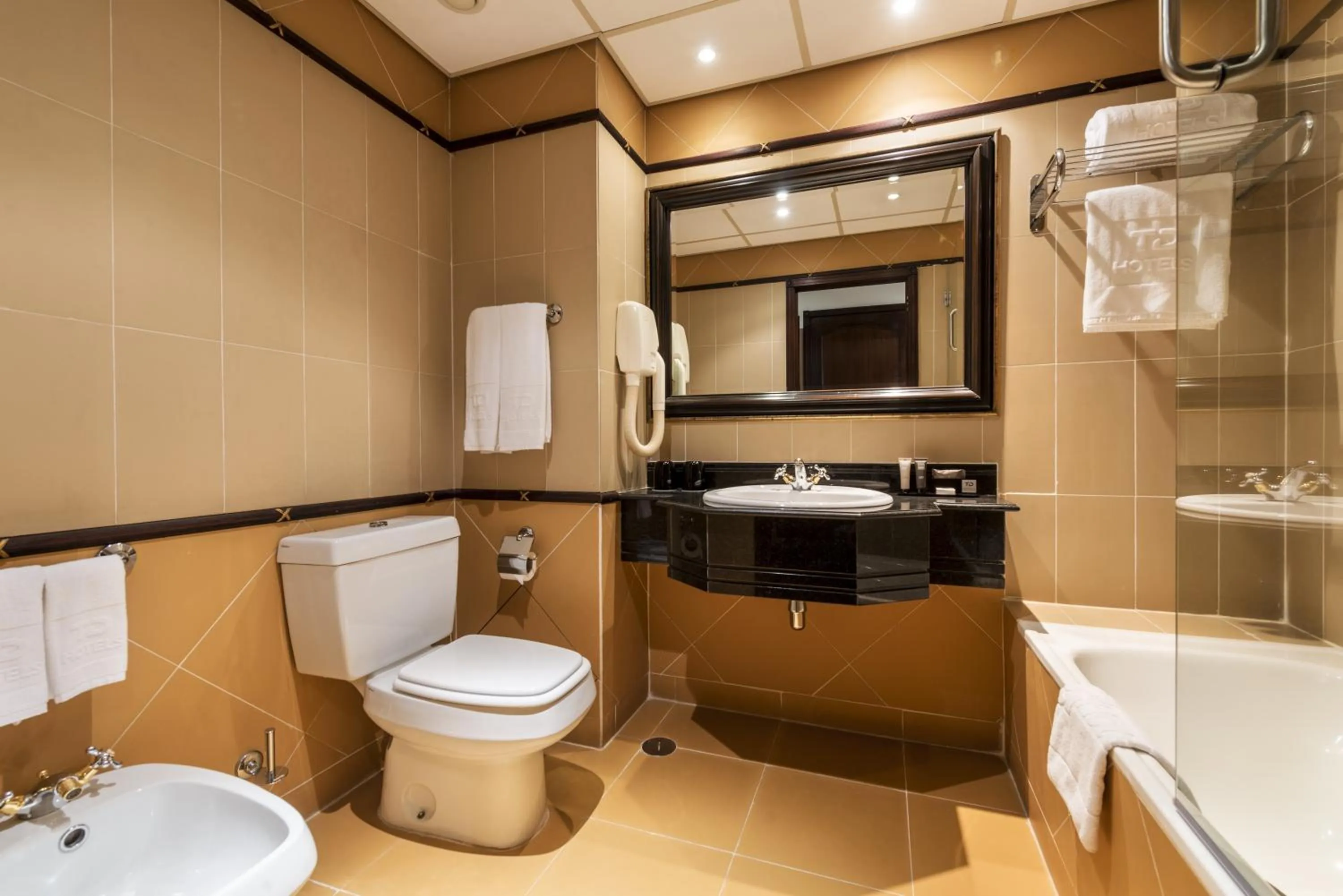 Bathroom in Hotel Alvalade