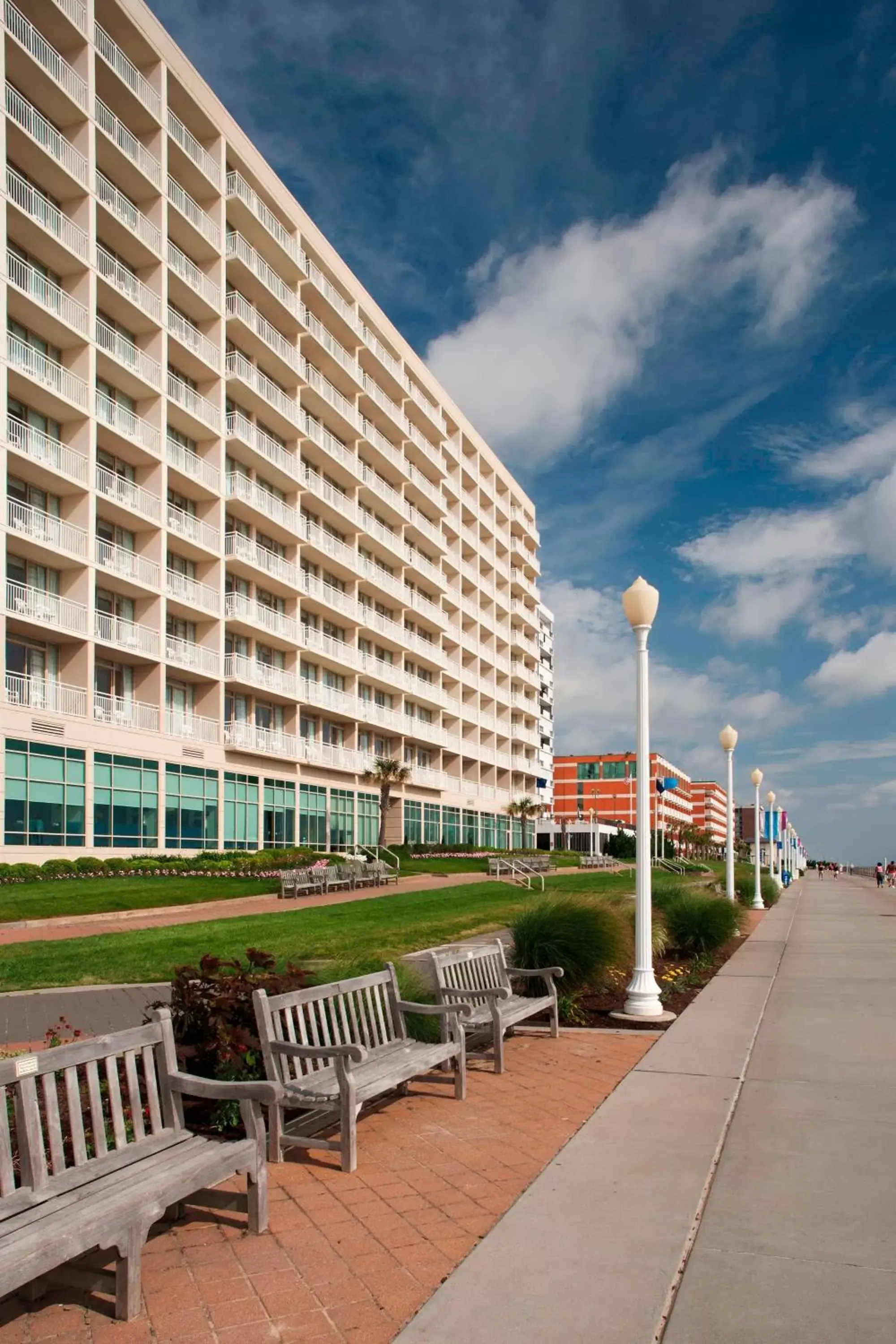 Property Building in Courtyard Virginia Beach Oceanfront / North 37th Street