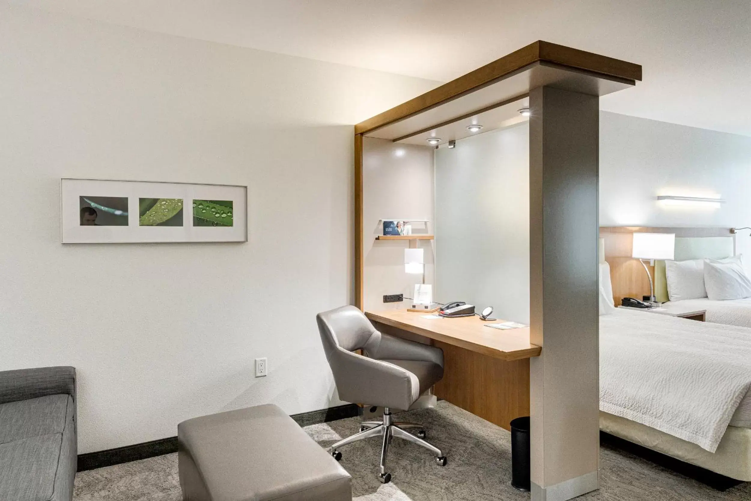 Bedroom, Bathroom in SpringHill Suites by Marriott Houston The Woodlands