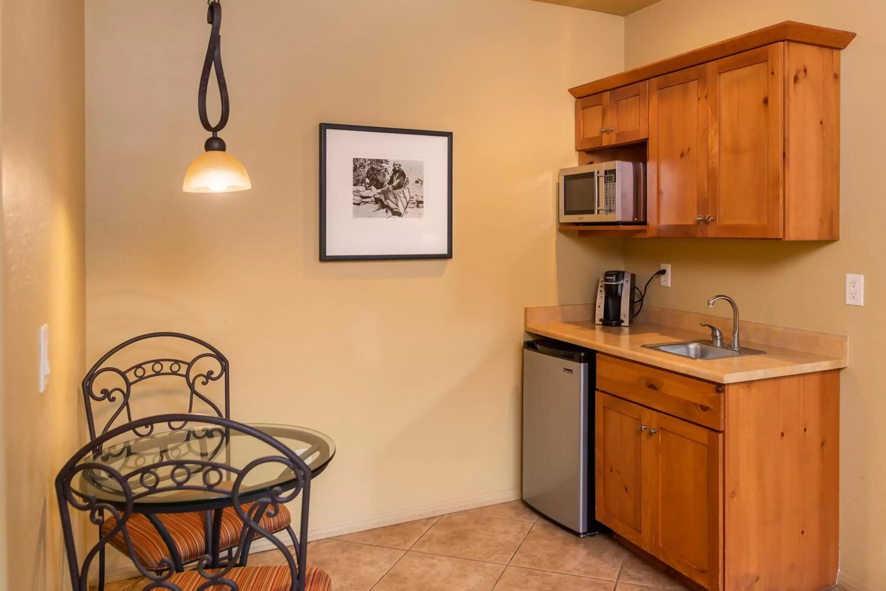 Kitchen or kitchenette, Kitchen/Kitchenette in Las Posadas of Sedona