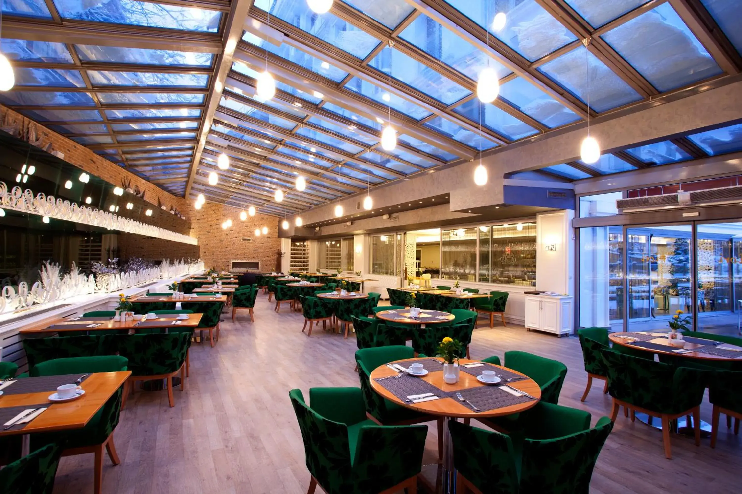 Restaurant/Places to Eat in Limak Ambassadore Hotel Ankara