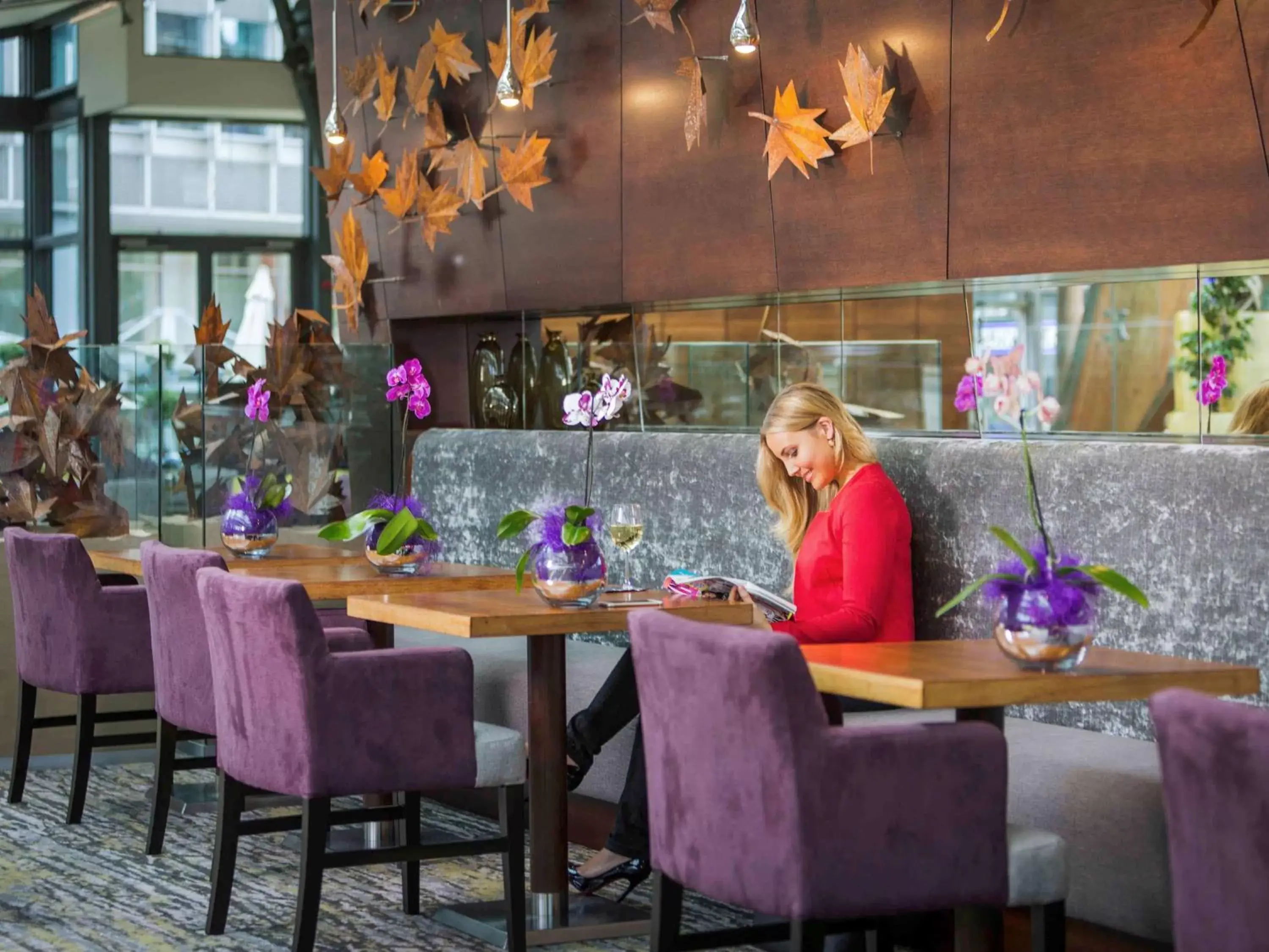 Restaurant/places to eat in Mercure Sheffield St Paul's Hotel & Spa