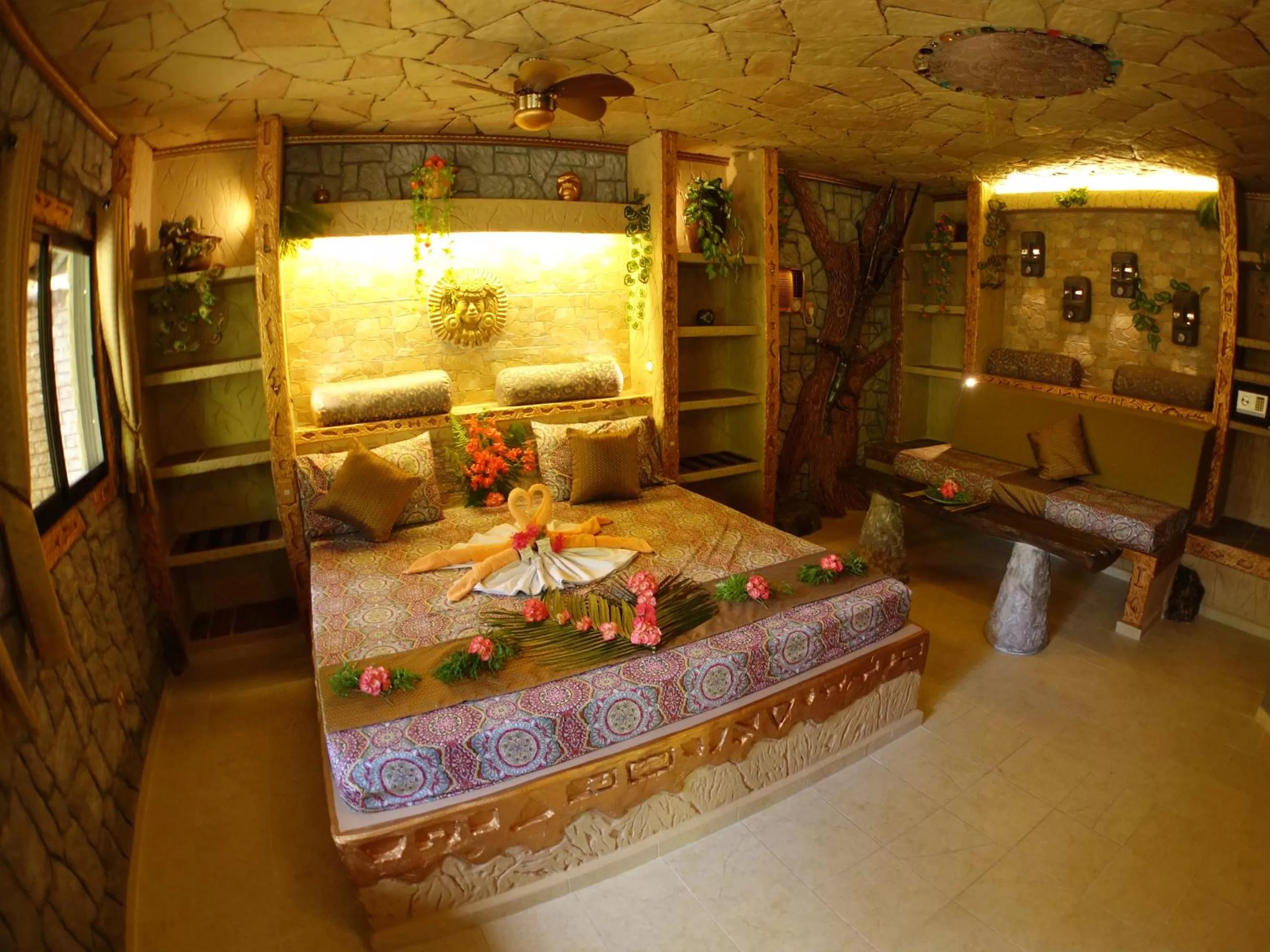 Living room, Bed in Takatuka Beach Resort