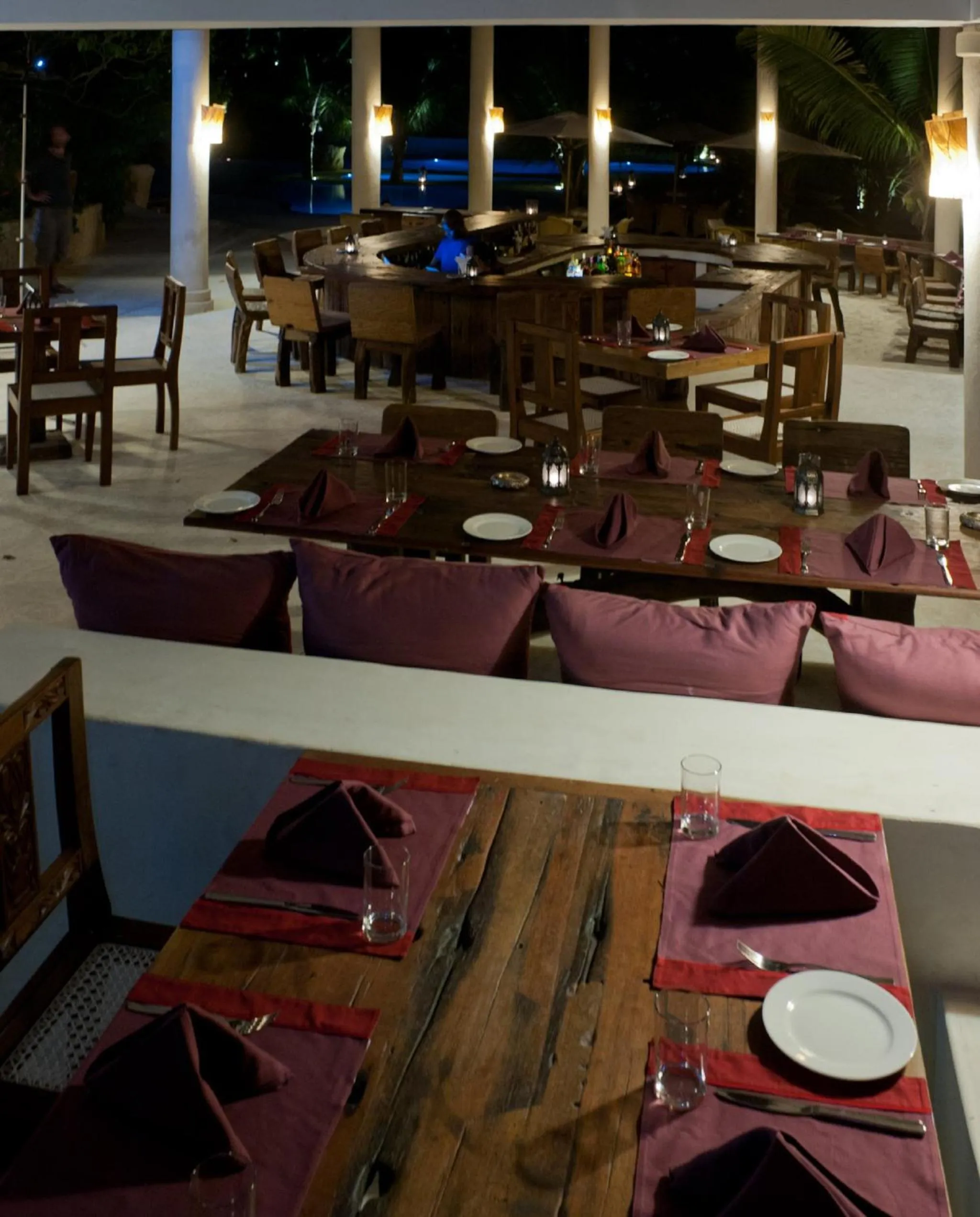 Restaurant/places to eat in Swahili Beach