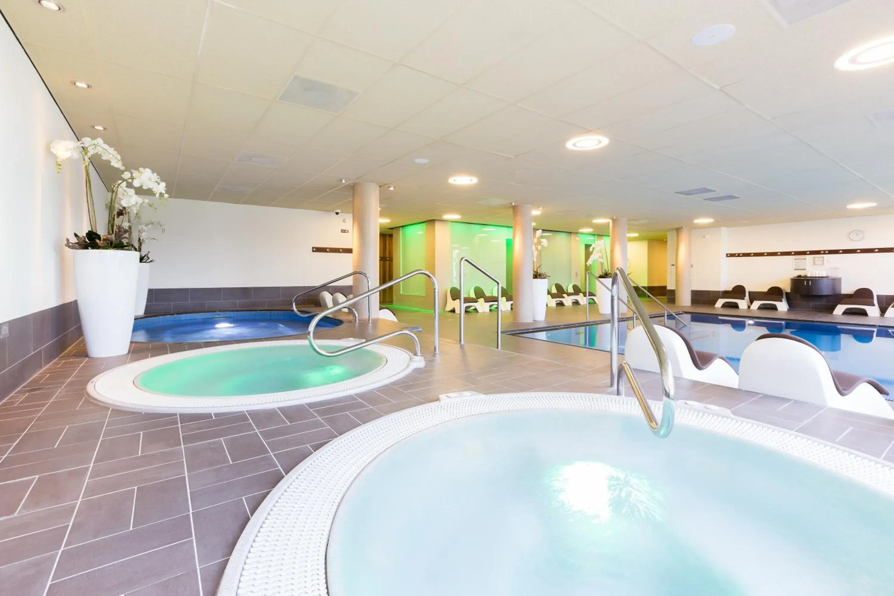 Sauna, Swimming Pool in Fletcher Wellness-Hotel Stadspark