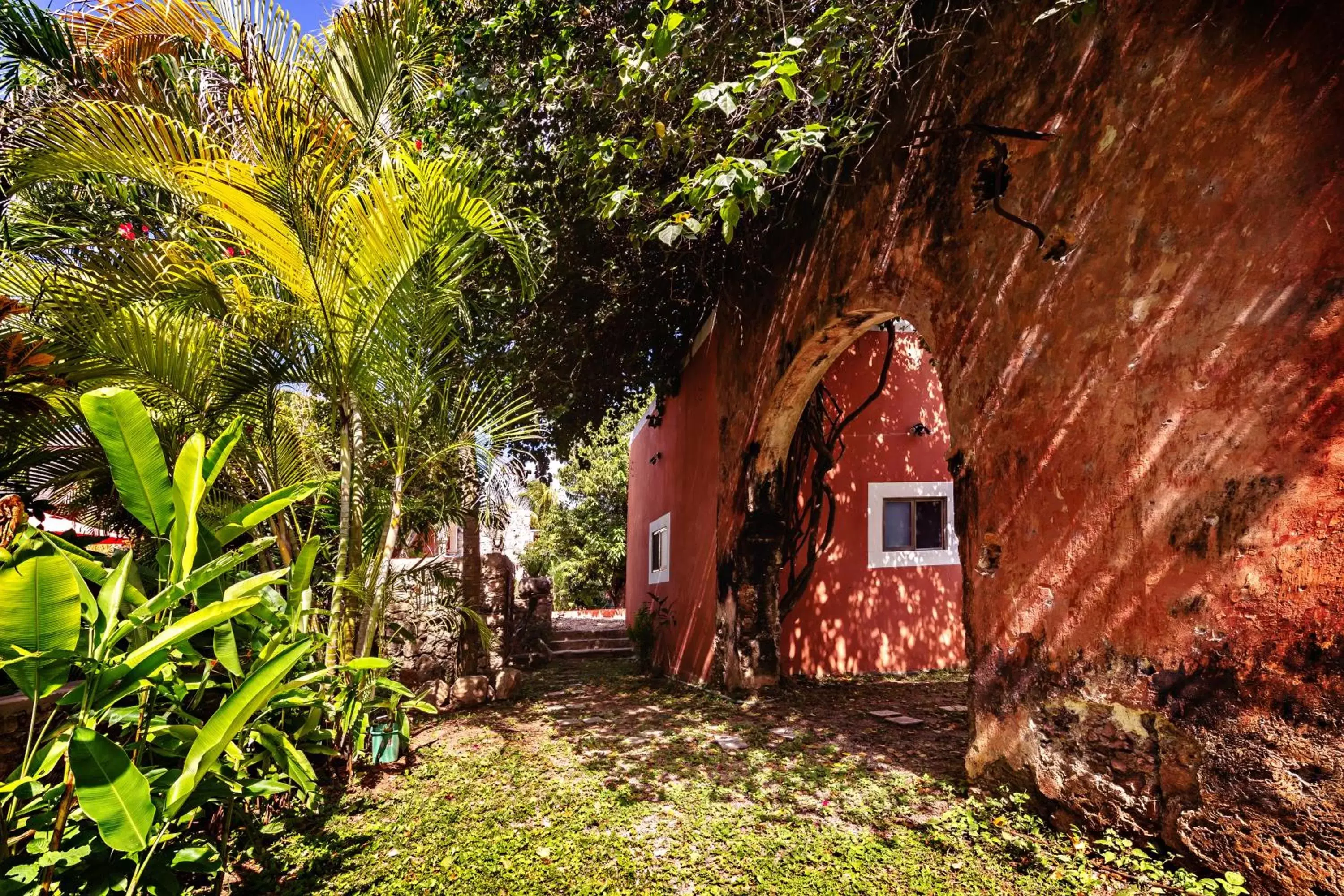 Property Building in Hacienda Sacnicte