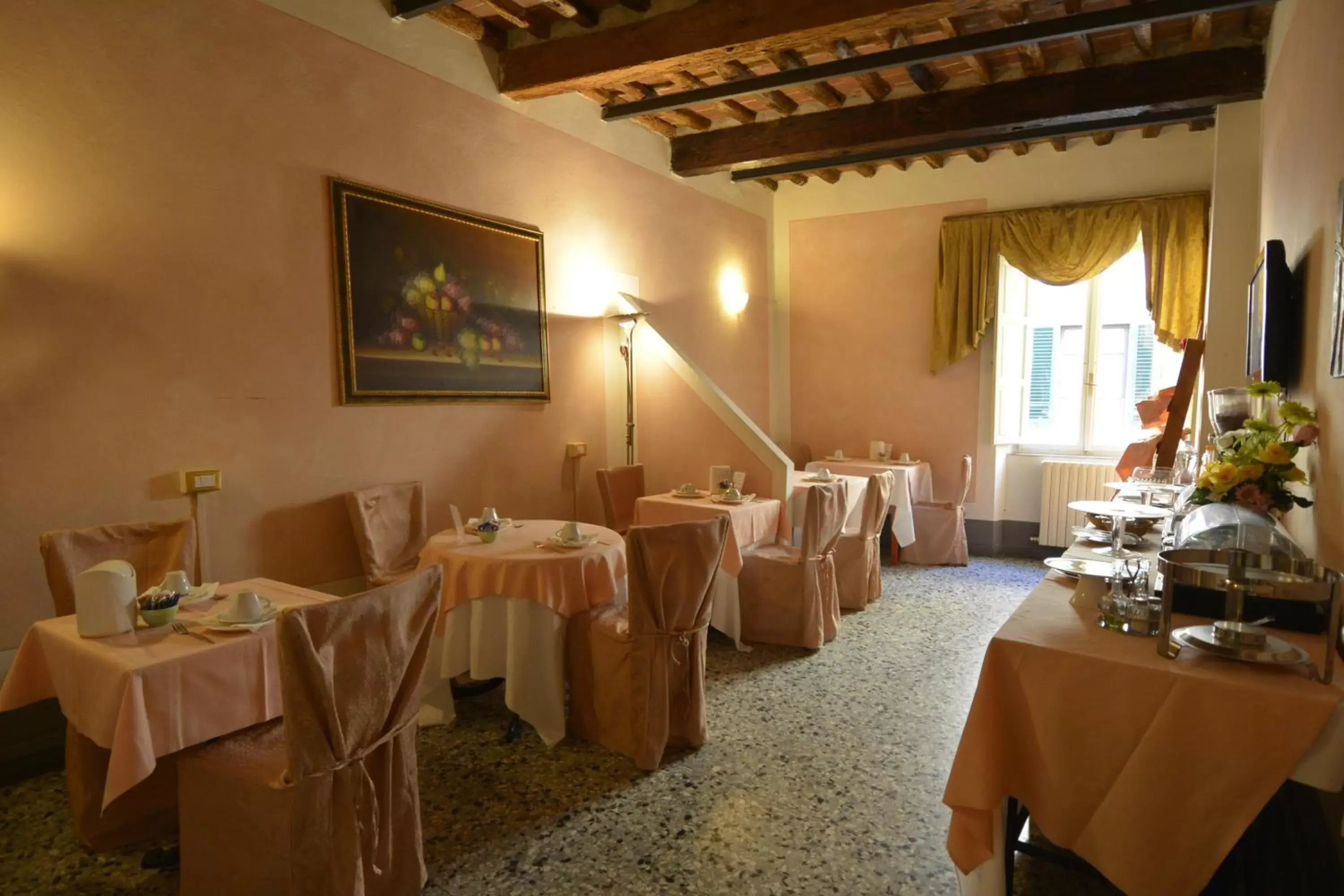 Restaurant/Places to Eat in Relais Centro Storico