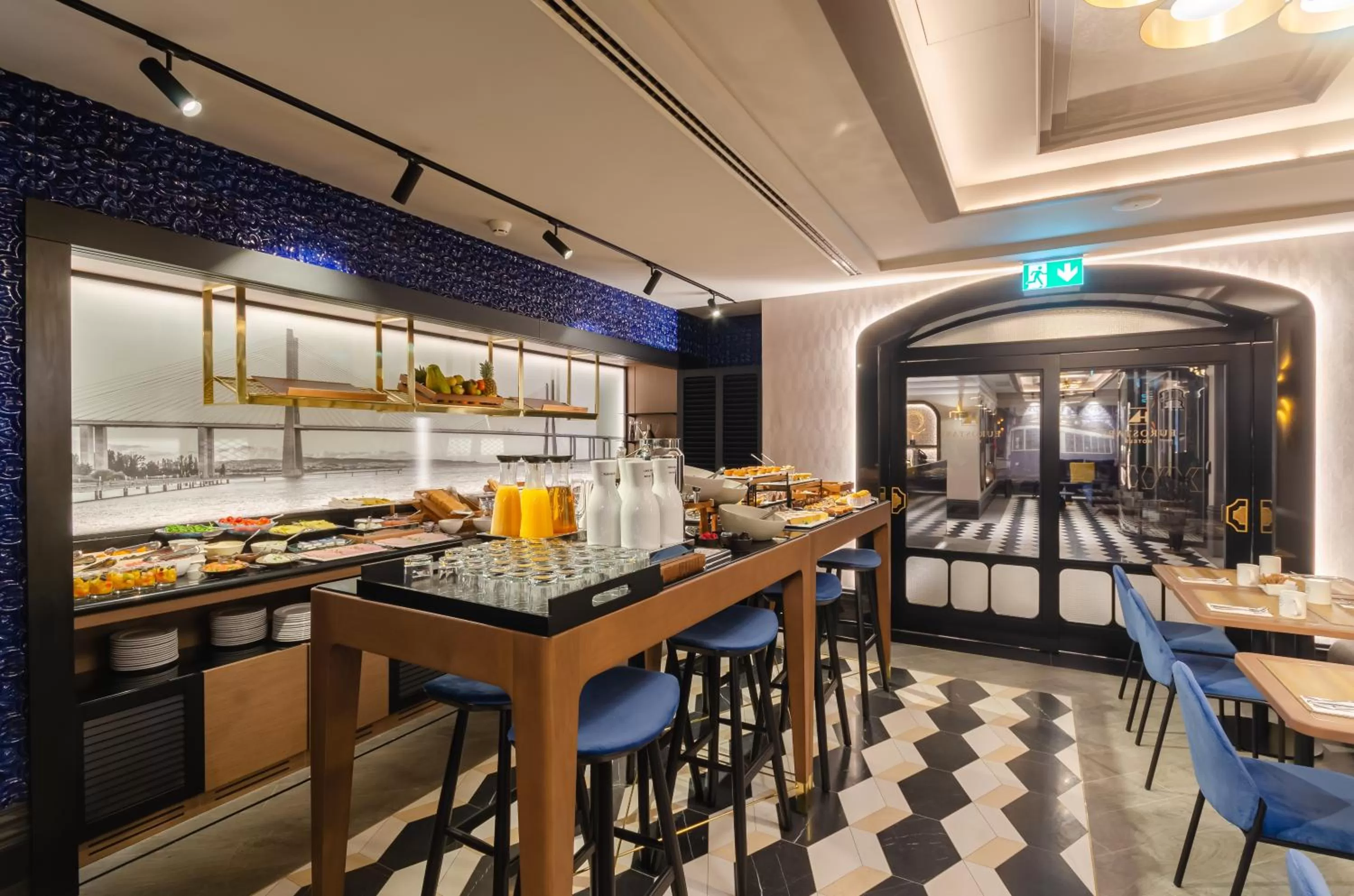 Restaurant/places to eat in Eurostars Lisboa Baixa