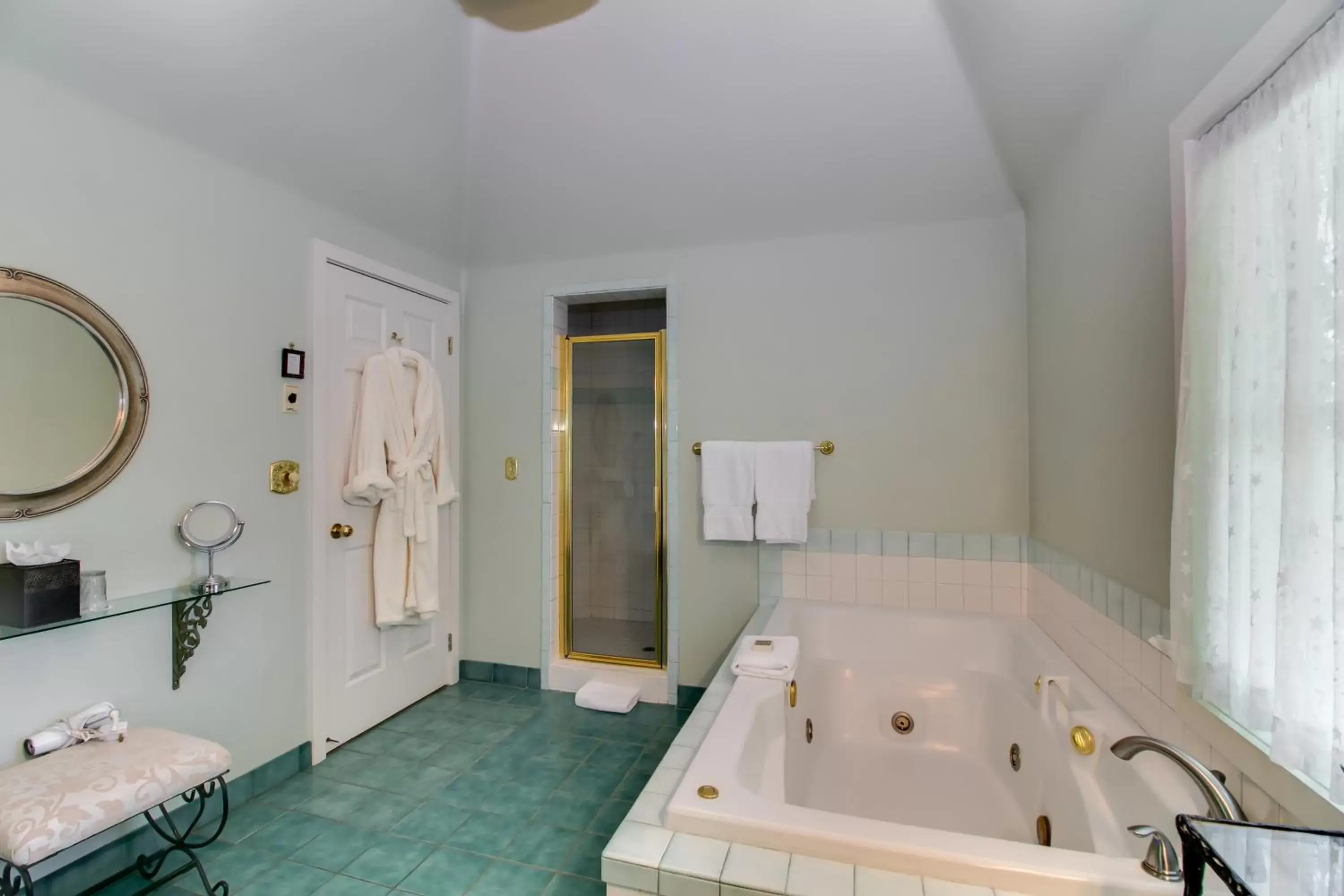 Bathroom in Winchester Inn Bathroom in Winchester Inn