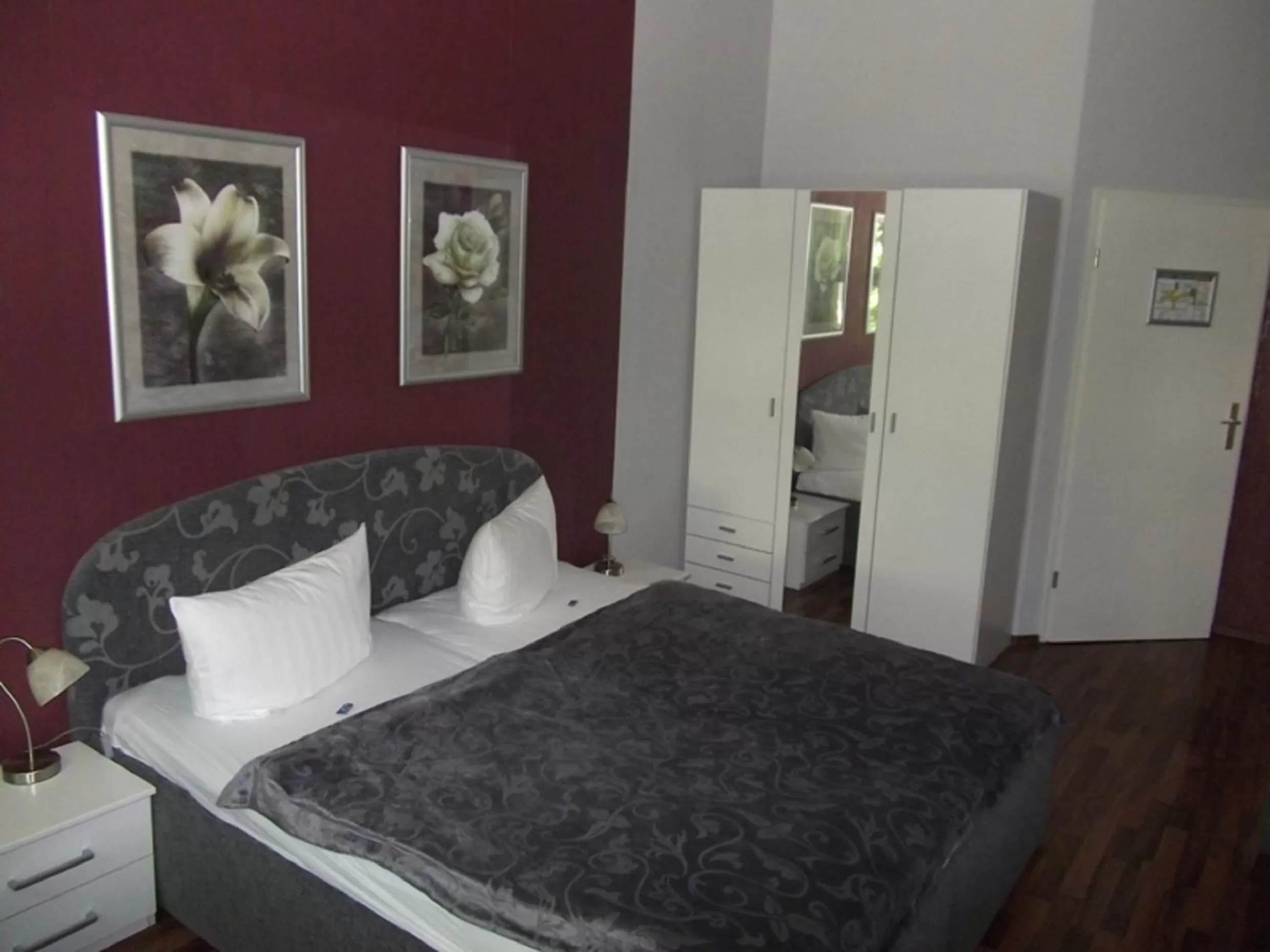 Bed in Hotel am Schützenberg