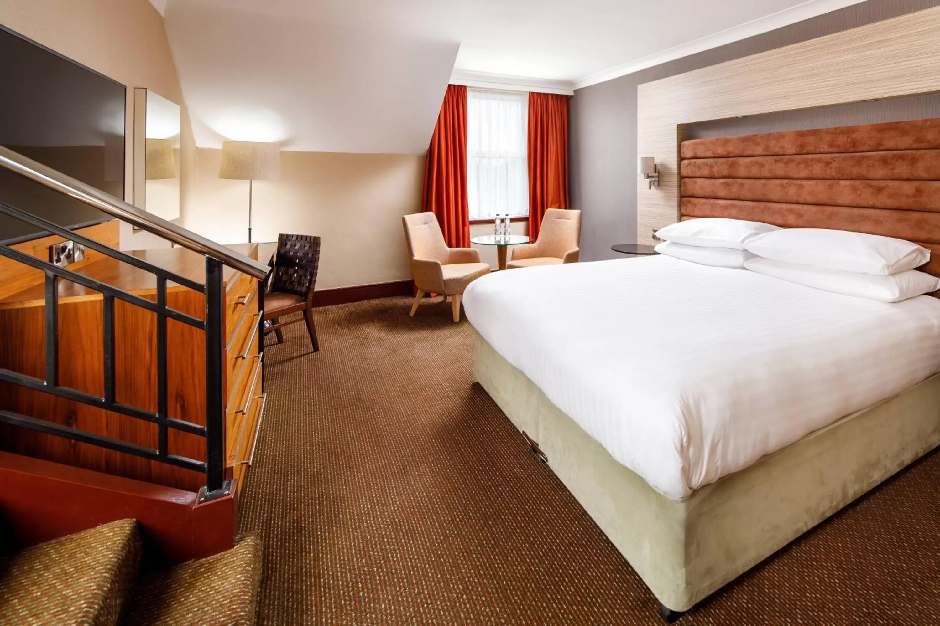 Bedroom, Bed in Delta Hotels by Marriott Cheltenham Chase