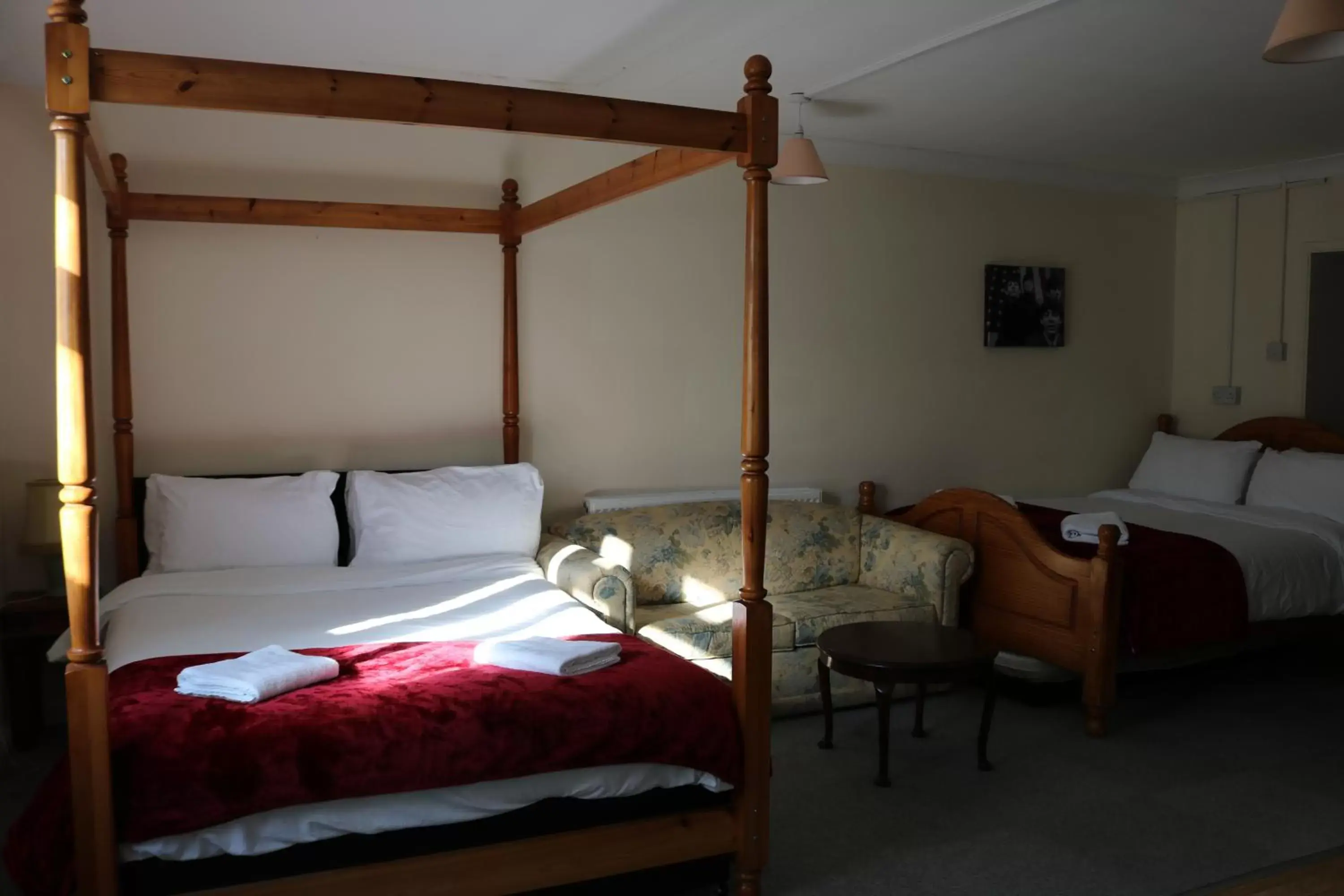 Bedroom, Bed in Littlestone Hotel