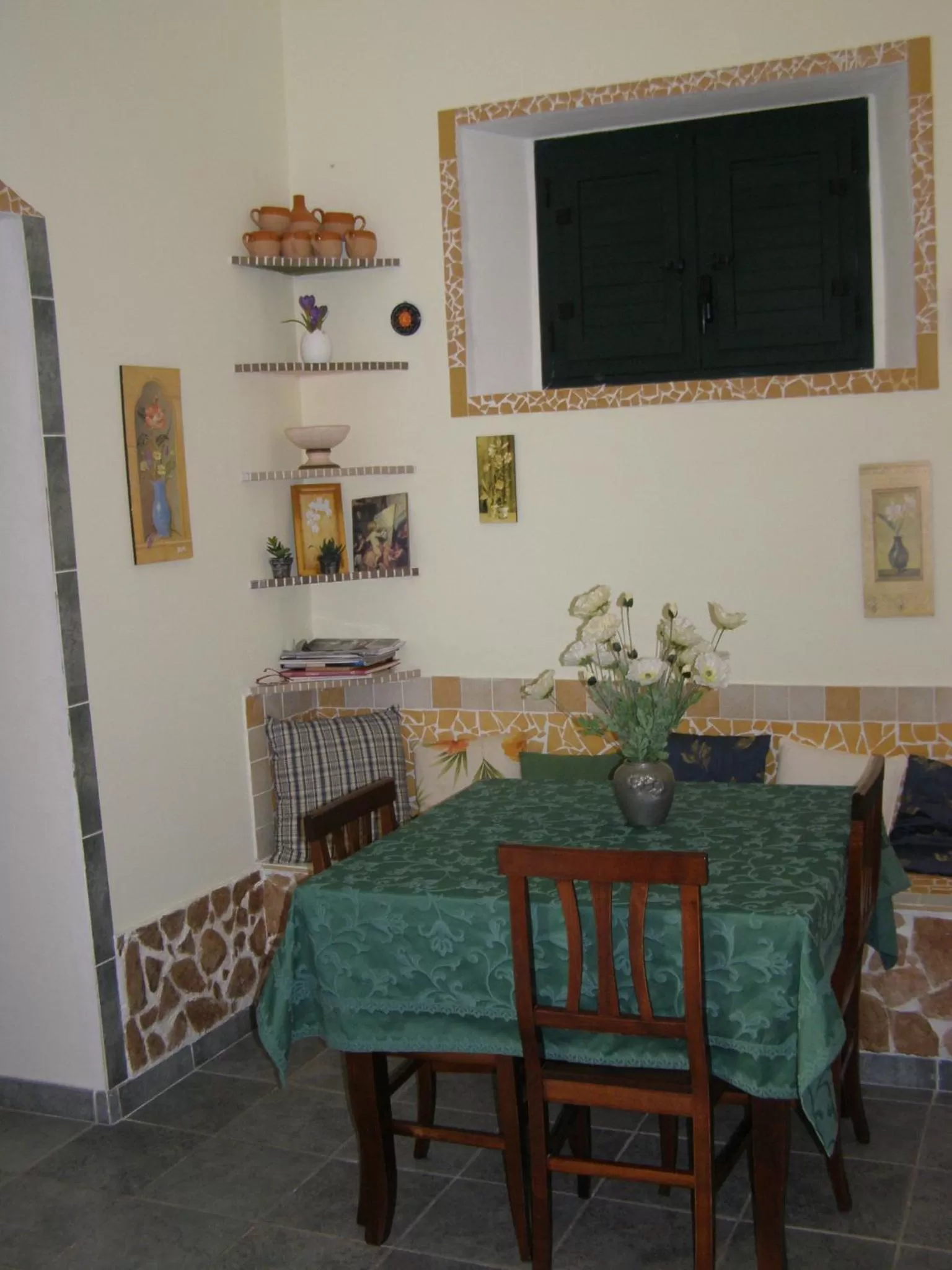 Dining area in B&B Casa Dei Mille