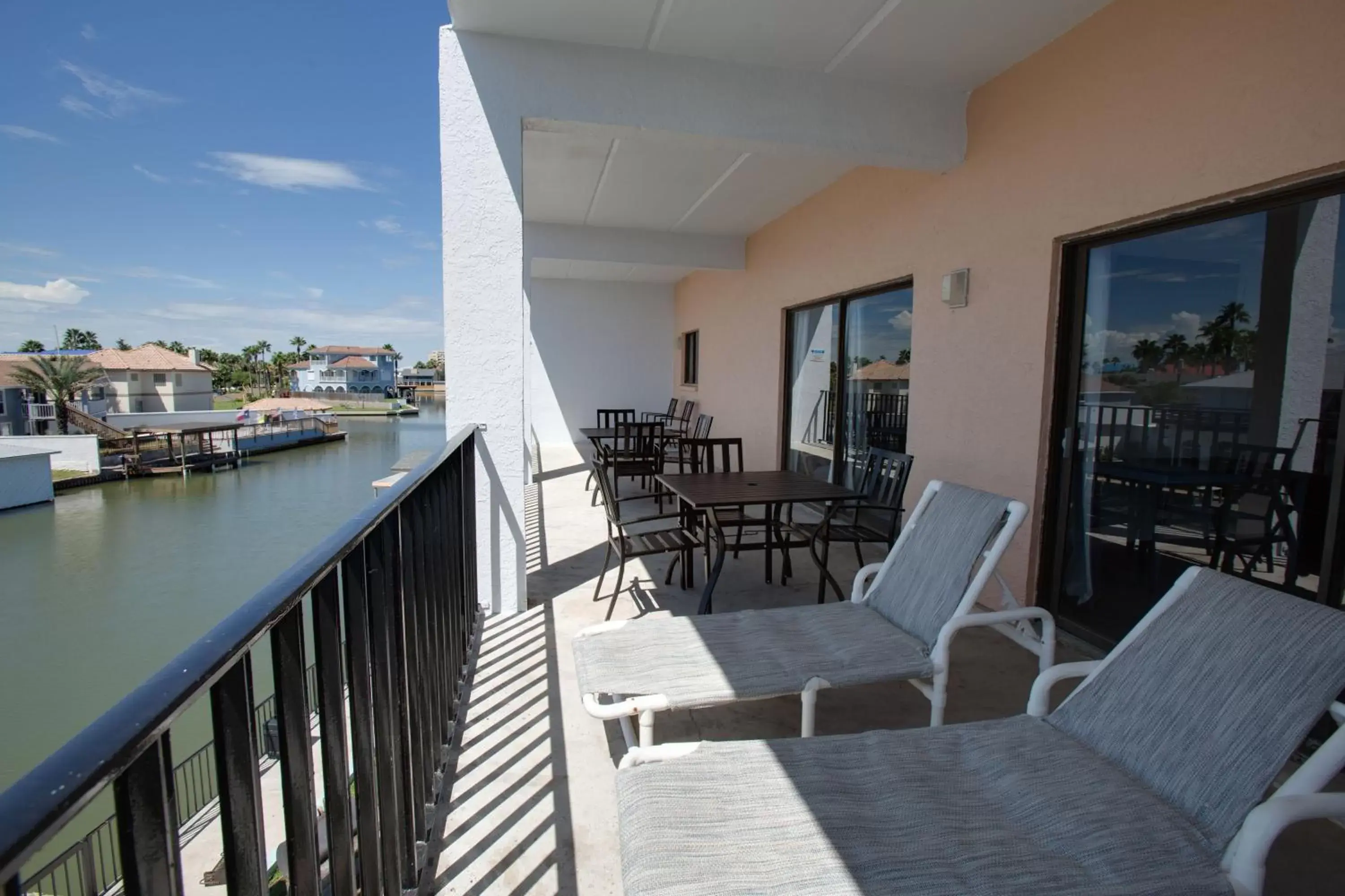 Patio, Balcony/Terrace in WindWater Hotel and Marina
