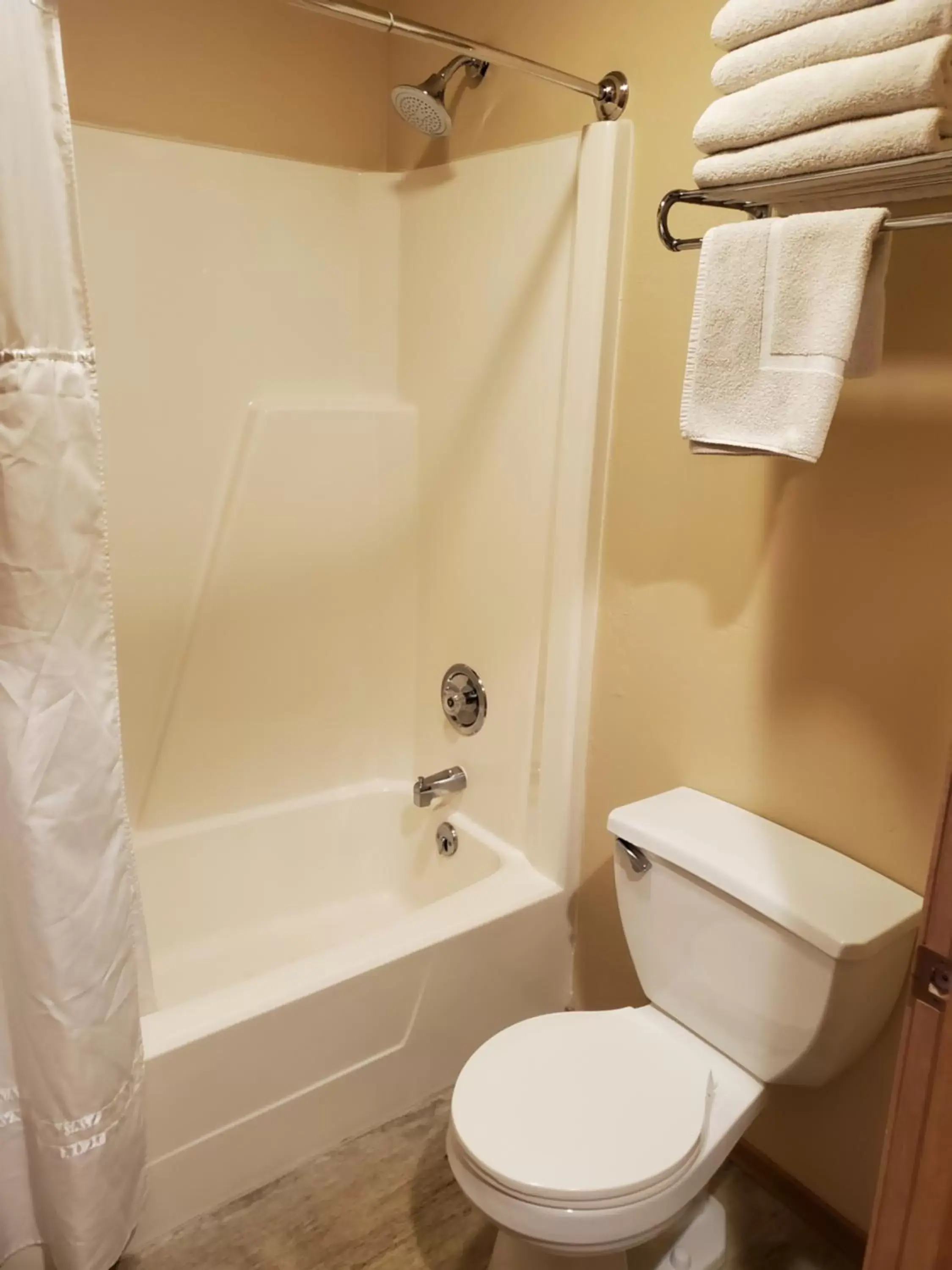 Bathroom in Homestead Suites - Fish Creek