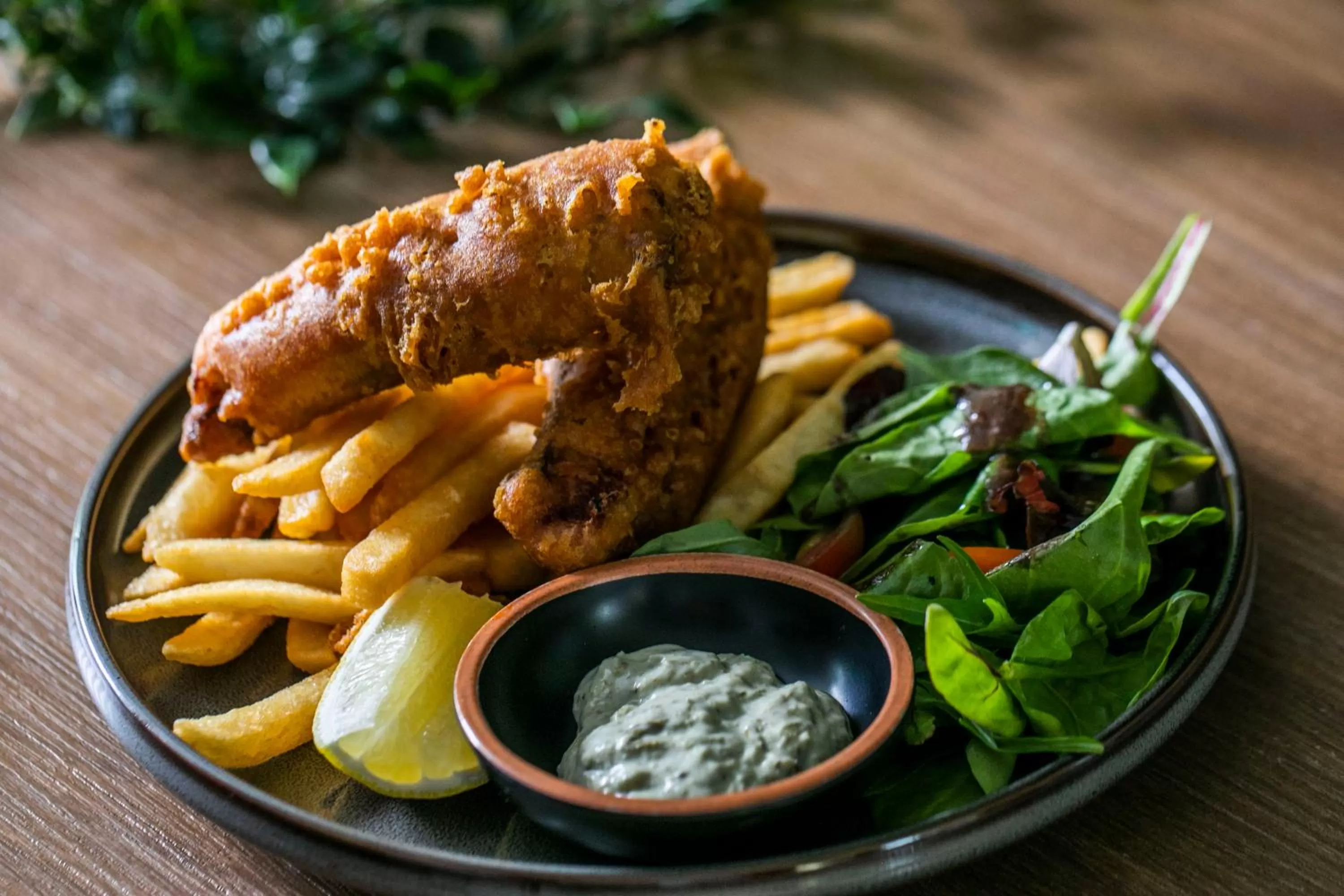 Restaurant/places to eat in Studio M Hotel