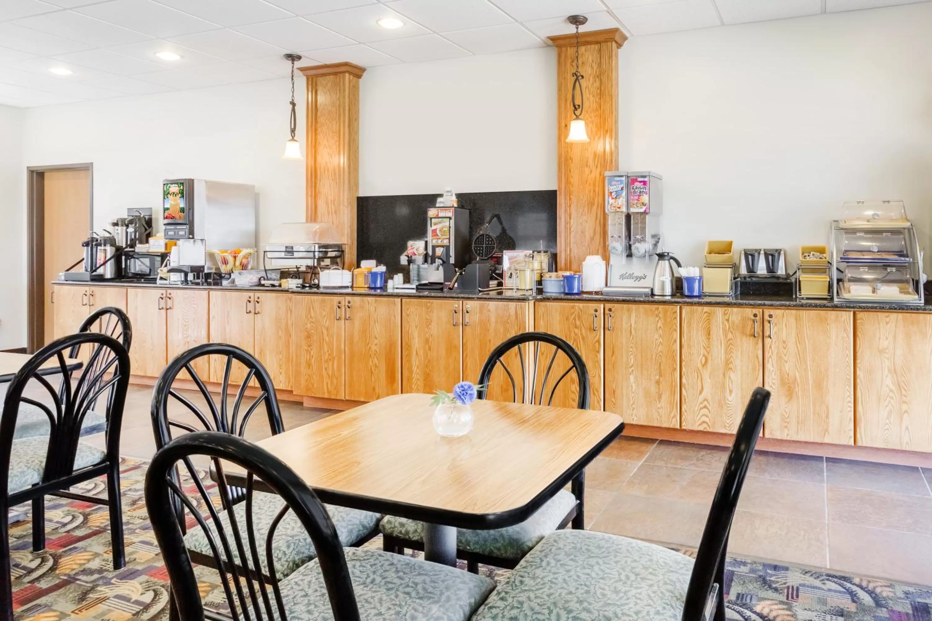 Breakfast in Days Inn by Wyndham Sidney NE