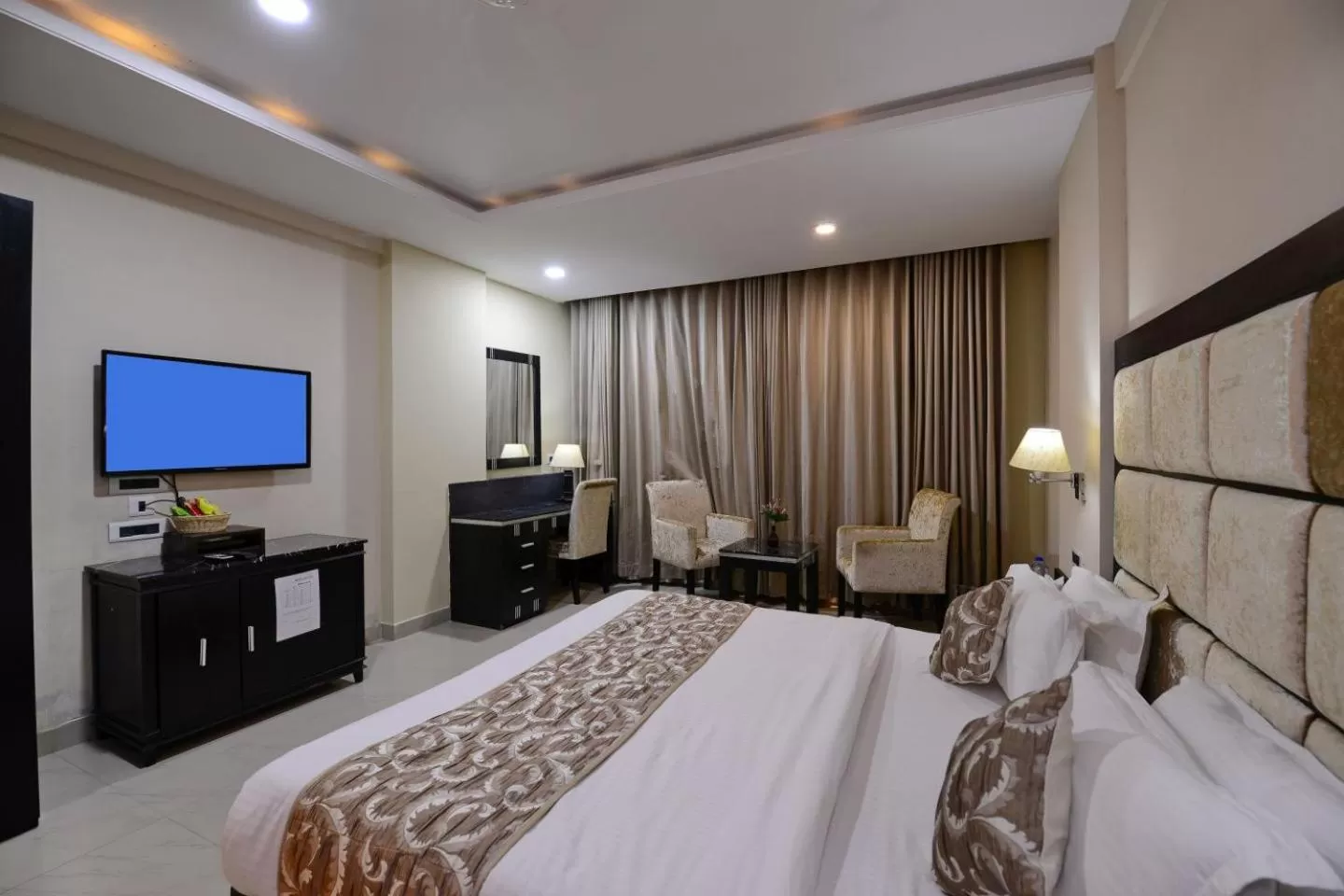 Bed in Hotel Floret Inn