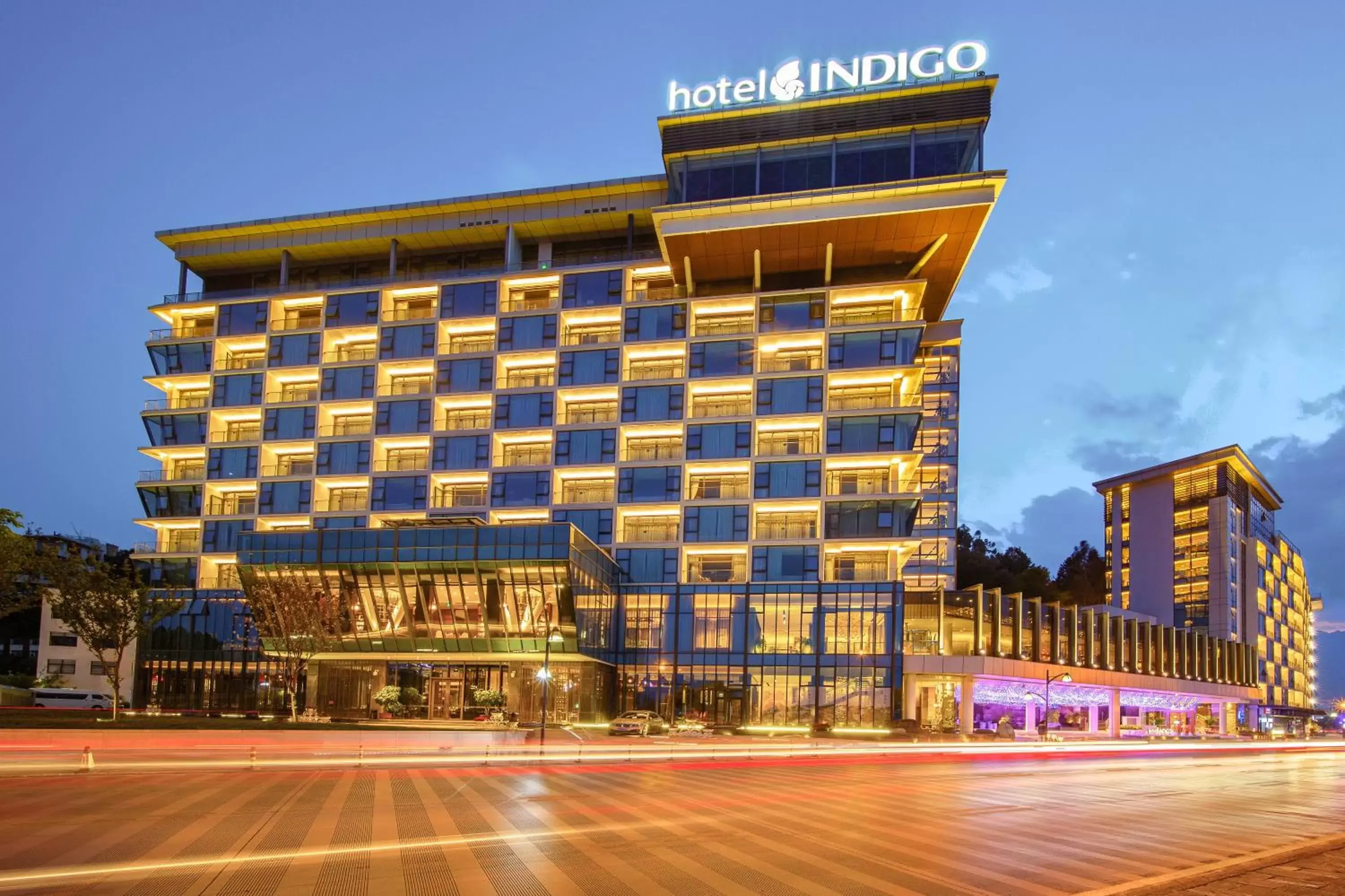 Property Building in Hotel Indigo Dali Erhai, an IHG Hotel