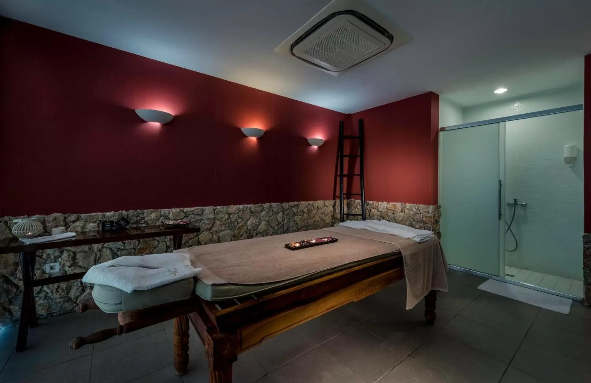 Spa and wellness centre/facilities in Diamond Deluxe Hotel - Adults Only